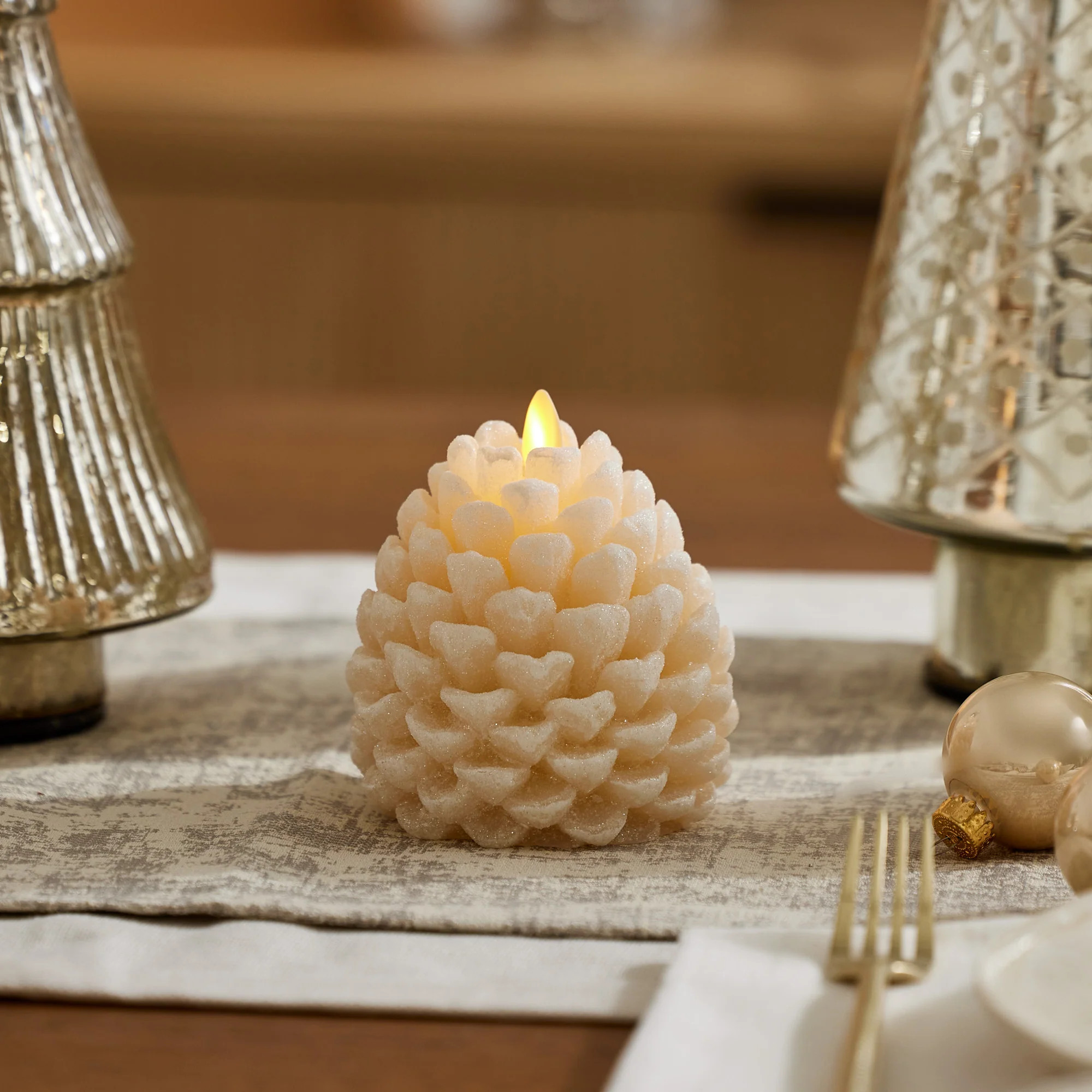 White Swan Flameless Candle Pinecone | Luminara