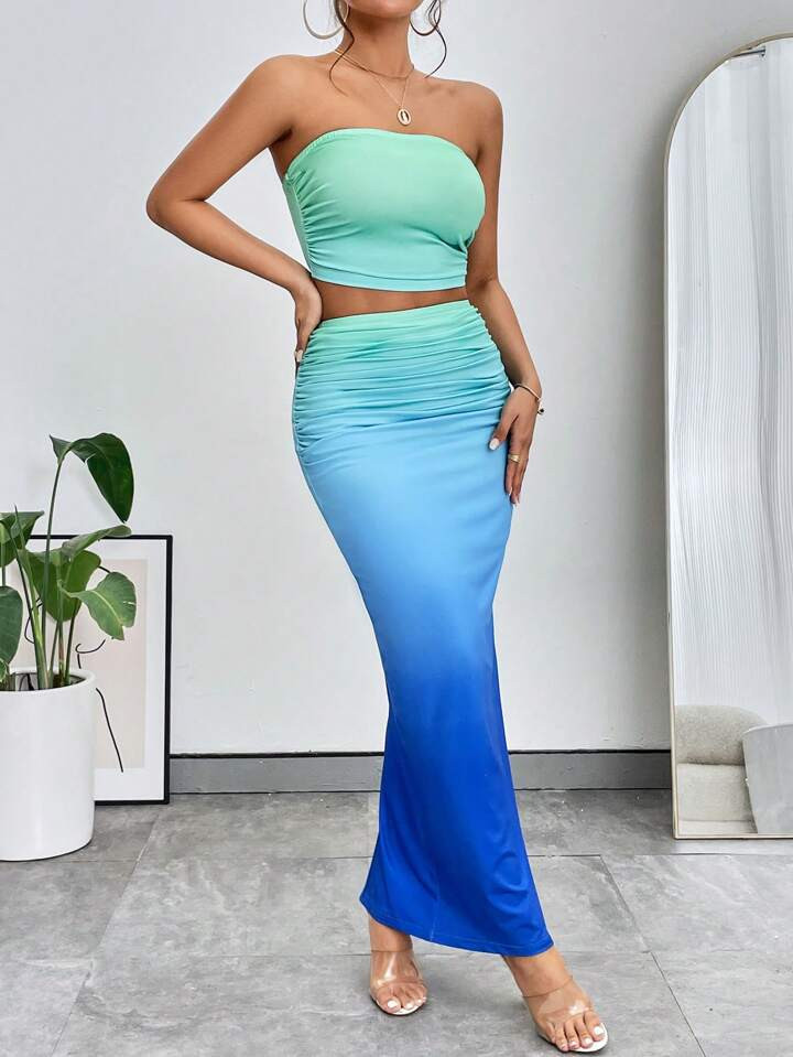 SHEIN VCAY Ombre Tube Top & Ruched Waist Skirt | SHEIN