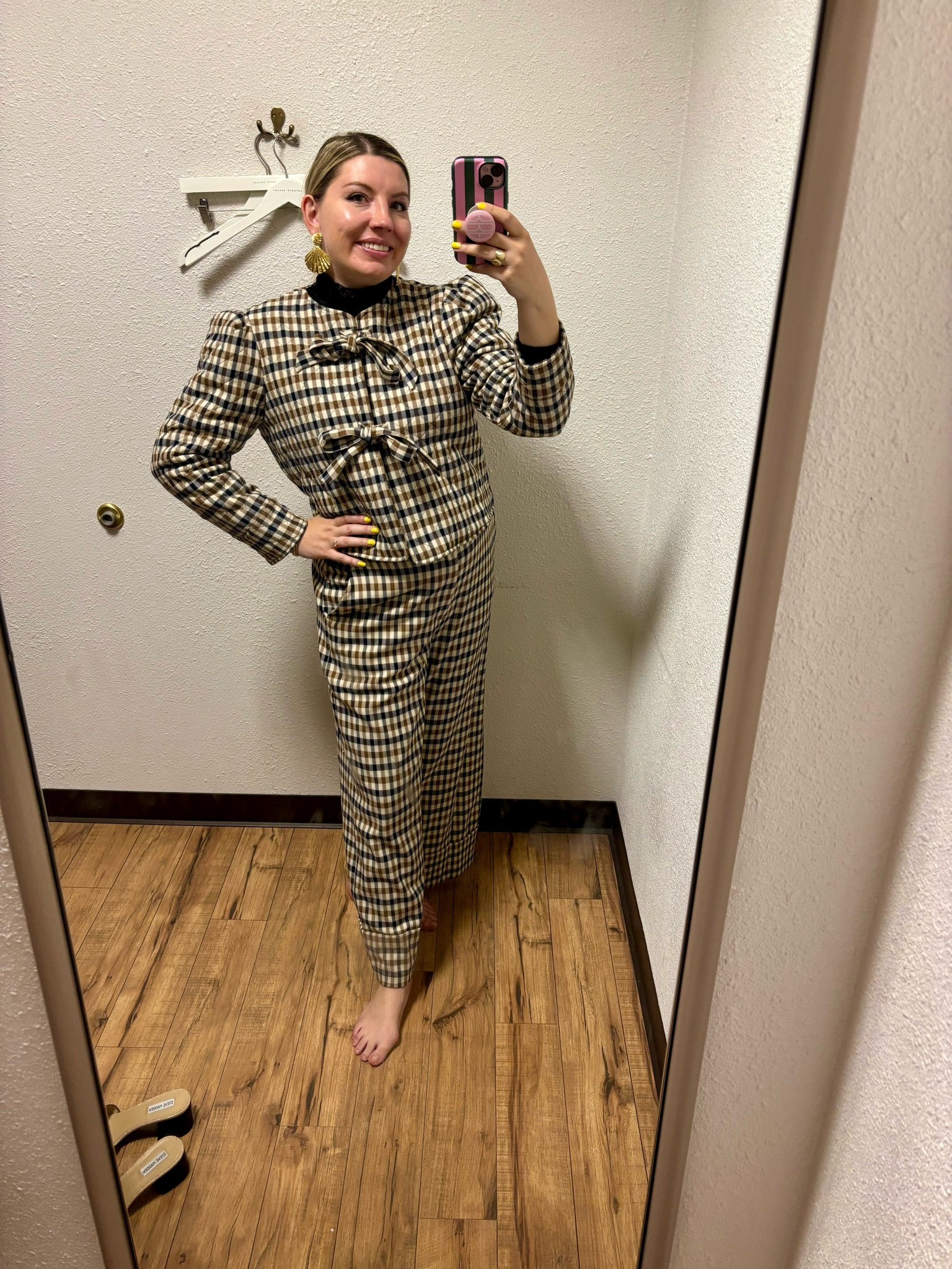 The fabric of this set is FANTASTIC. I found it to fit true to size for Antonio Melani and chose a 12 in the jacket and a 14 in the pants. Loved the length of the pants and found the rise and overall length to work great for me (I am a bit over 5’9”) full review over on YouTubee

#LTKMidsize #LTKStyleTip #LTKSeasonal