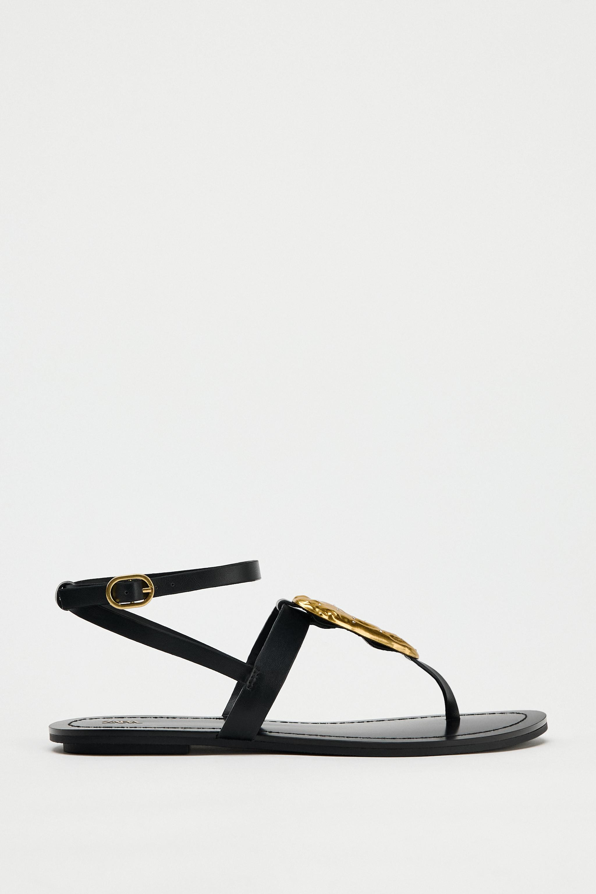 FLAT SANDALS WITH METALLIC PIECE | Zara US