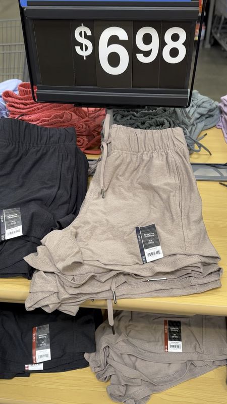 Viral Walmart shorts are back!
6.98
Spring fashion 


#LTKover40 #LTKstyletip #LTKVideo