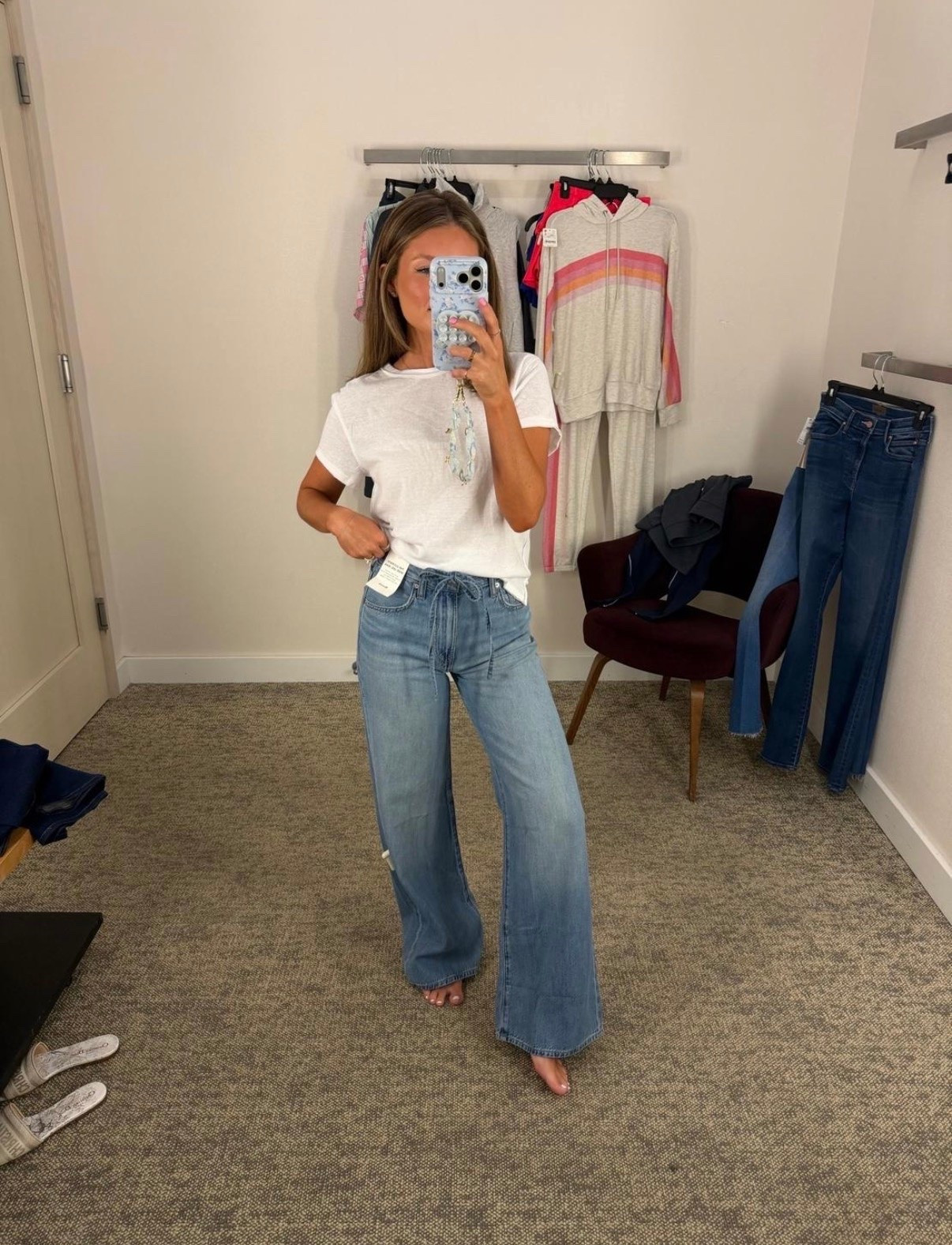 @Madewell   is having a denim sale! 20% off using code LTK20

#LTKxMadewell #LTKSaleAlert #LTKootd