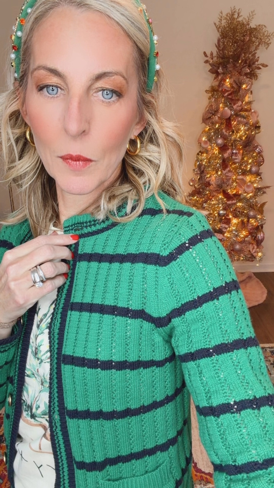 In my heart is a Christmas Tree Farm” …and in Learning Land, it’s cozy, classic, and under $30! Comment Walmart to grab this NEW arrival sweater that I turned into the cutest Christmas sweater!! 

Today’s everyday look is giving Christmas Tree Farm energy with a classic, cozy, and just festive enough without going full jingle bells. This textured striped cardigan is lightweight, polished, and perfect for school days when you still want to feel cute. Layered over a Merry + Bright tee, paired with my favorite everyday jeans and comfy sneakers, this outfit is proof that holiday style doesn’t have to be expensive.

🎄Cardigan: Walmart, under $30
🎄 Graphic tee: $15
🎄 Jeans - under $25 
Whole look: festive, wearable, and budget-friendly

If you’re teaching, running errands, or heading into the weekend still humming Christmas tunes—this one’s for you 🎄

#LTKootd #LTKdayinmylife #LTKHoliday

#LTKootd #LTKdayinmylife #LTKHoliday