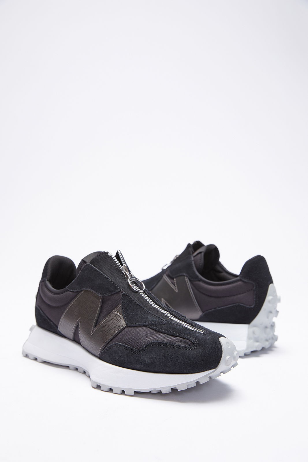 NEW BALANCE 574 Contemporary Zipper Sneaker | EVEREVE | Evereve