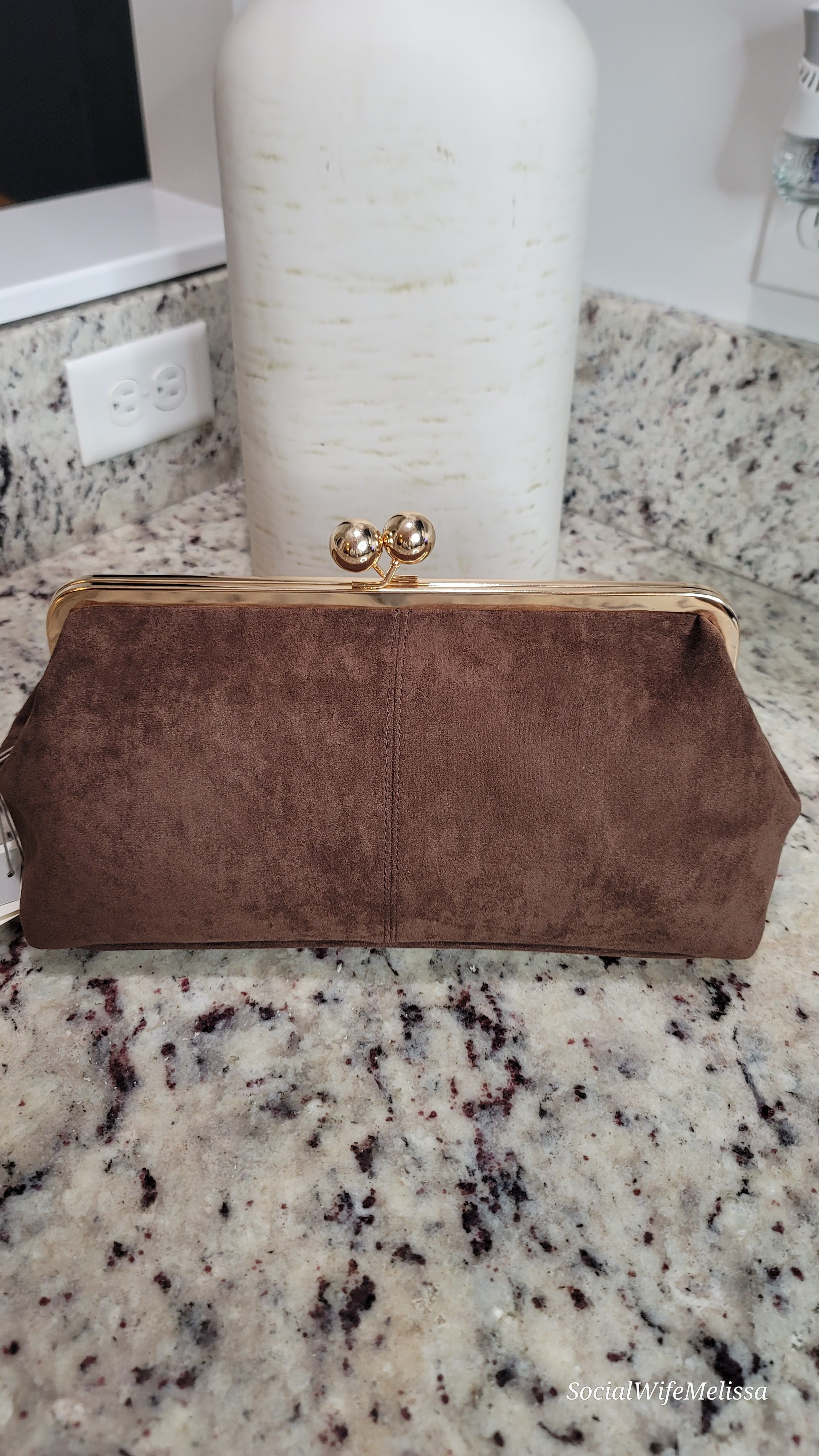 Can we talk about this suede kiss-lock clutch from Target?! 🤎 It’s giving Coach vibes for a fraction of the price. The gold detail and soft suede finish make it look way more expensive than it is.✨ A New Day does it again!👜 Shop the look on my LTK 💋#SocialWifeStyleHashtags:#TargetStyle #TargetFinds #TargetDupe

#LTKGiftGuide #LTKOver40 #LTKItBag