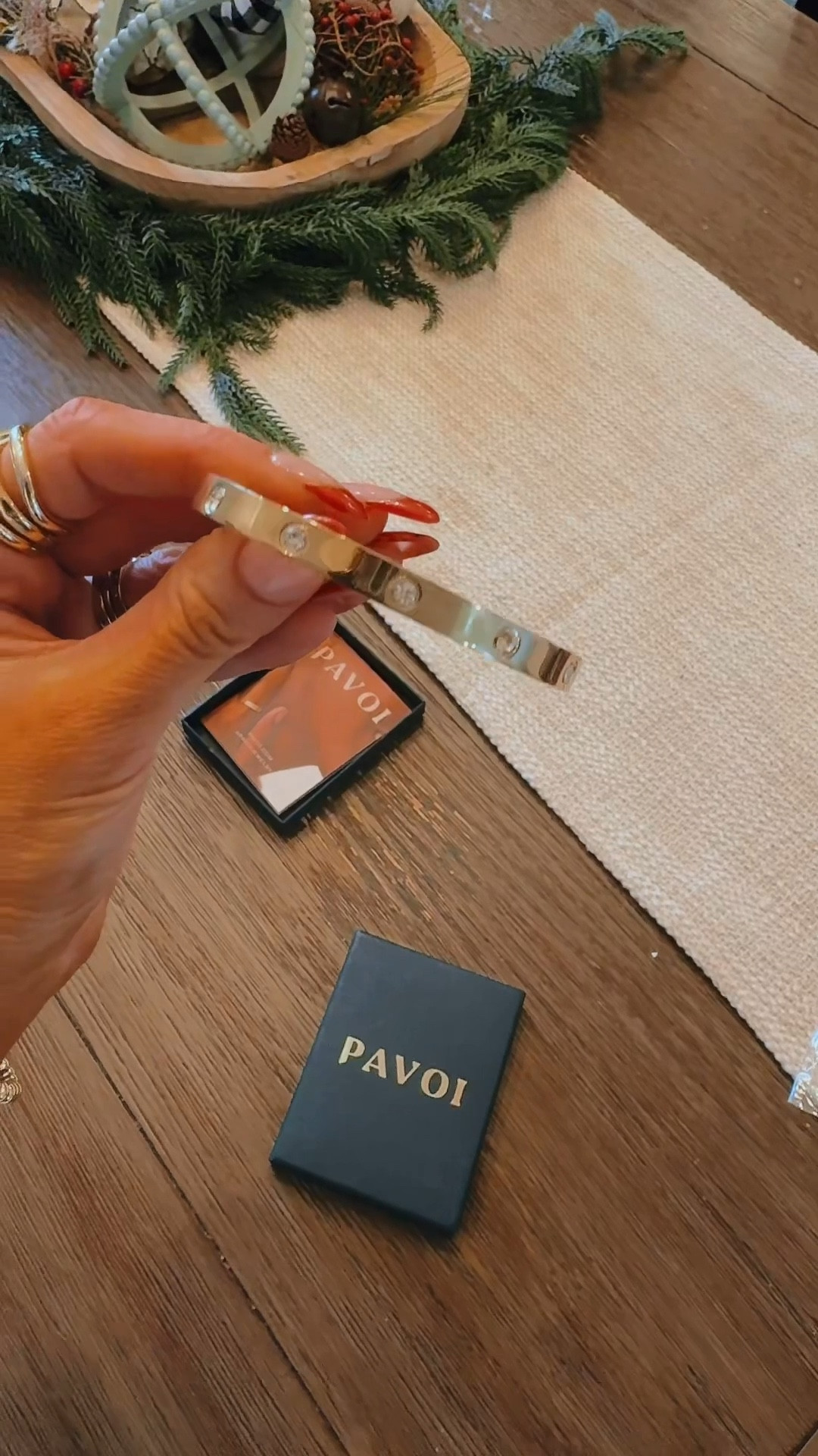 Such an elegant, versatile piece. 

#LTKGiftGuide #LTKootd #LTKFindsUnder50