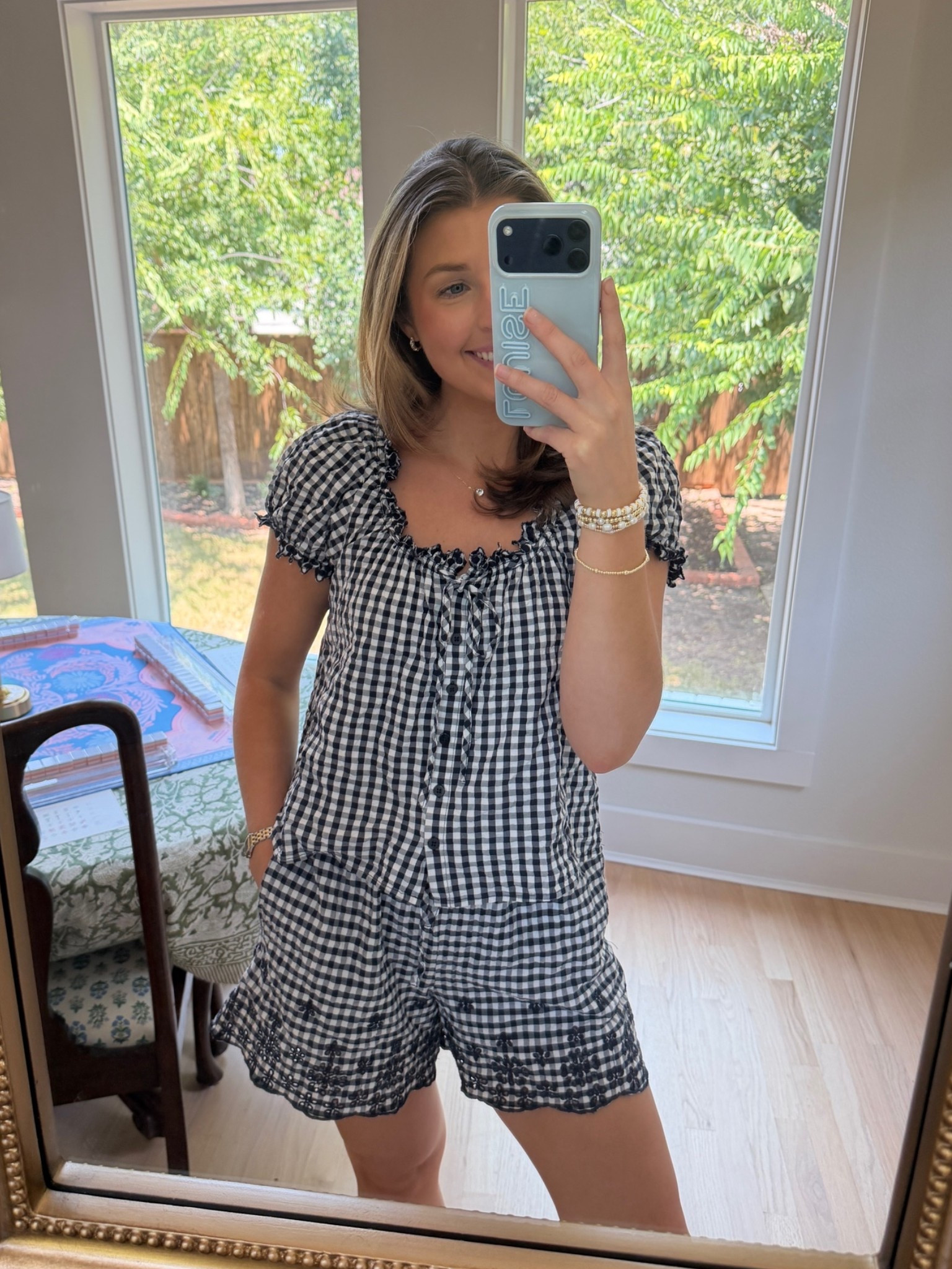 OOTD today! Wearing a S in top and short