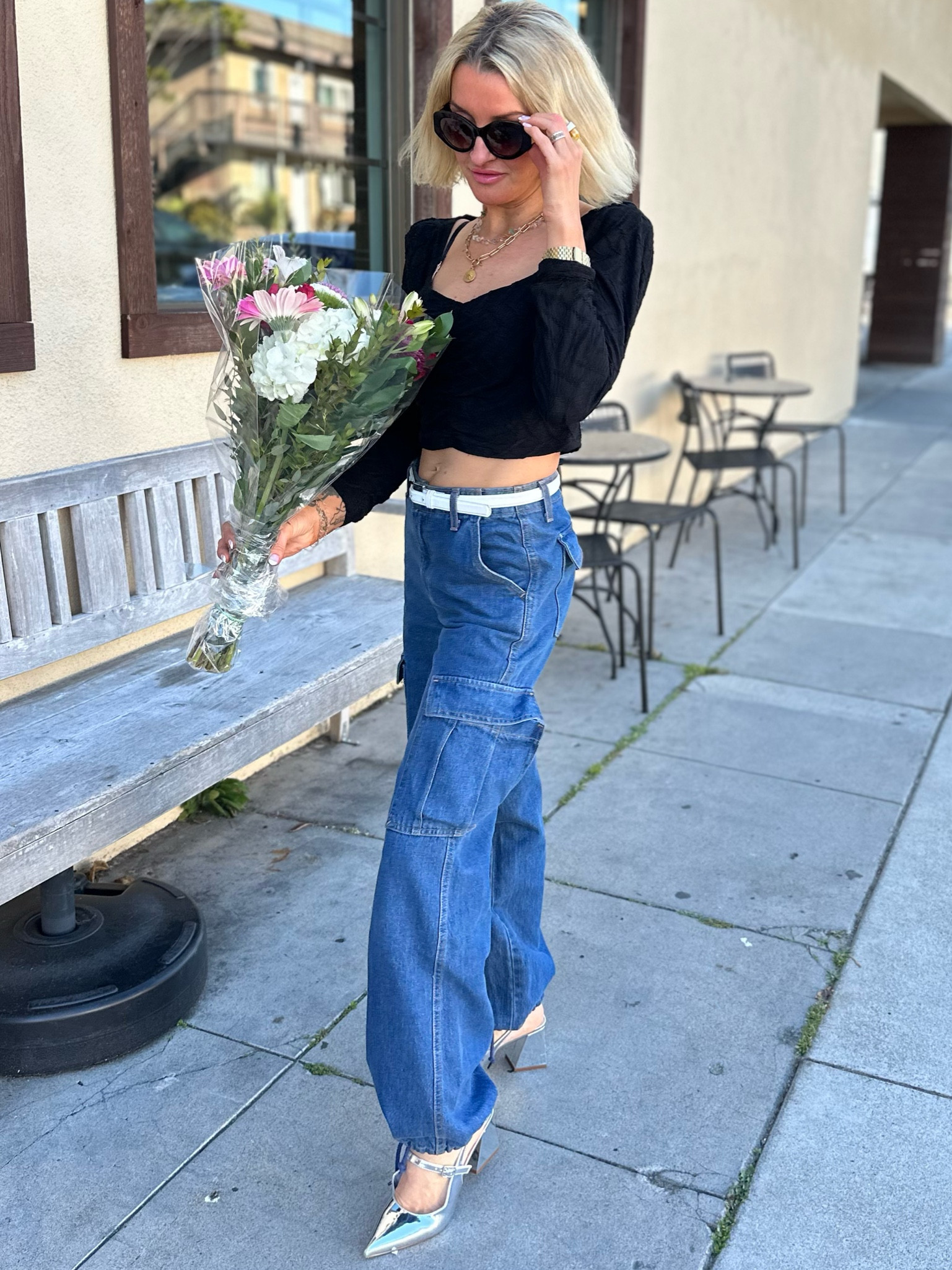 Wearing size 24 jeans and small top 
Jeans run BIG! 