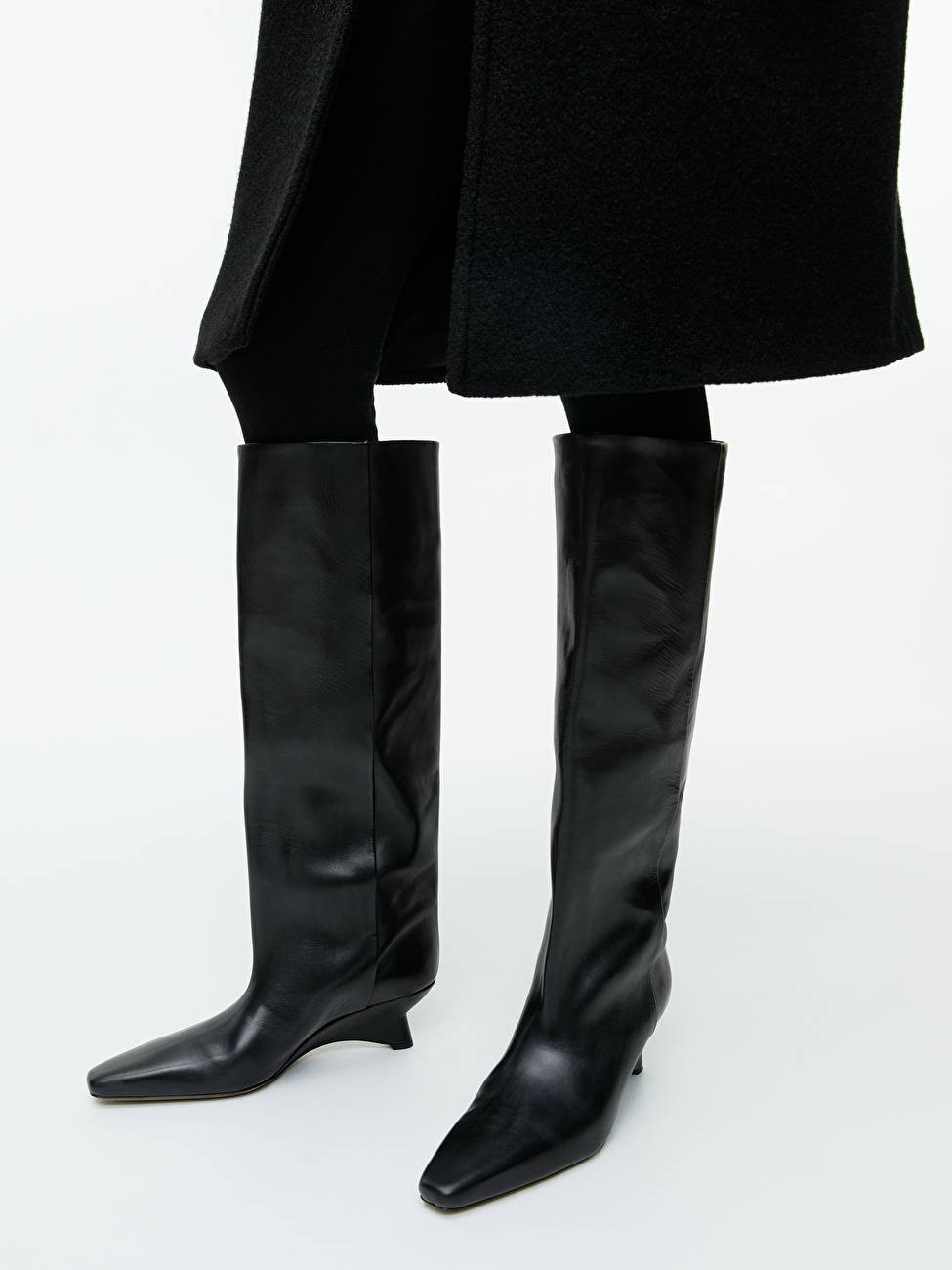 Wide-Shafted Leather Boots | ARKET (US&UK)
