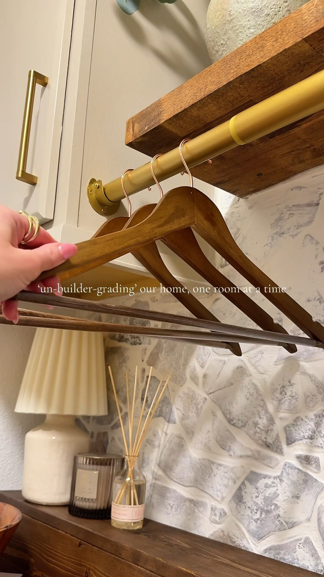 Laundry room makeover for the win 🧺 #laundryroom #laundryroommakeover #homedecor

#LTKHome
