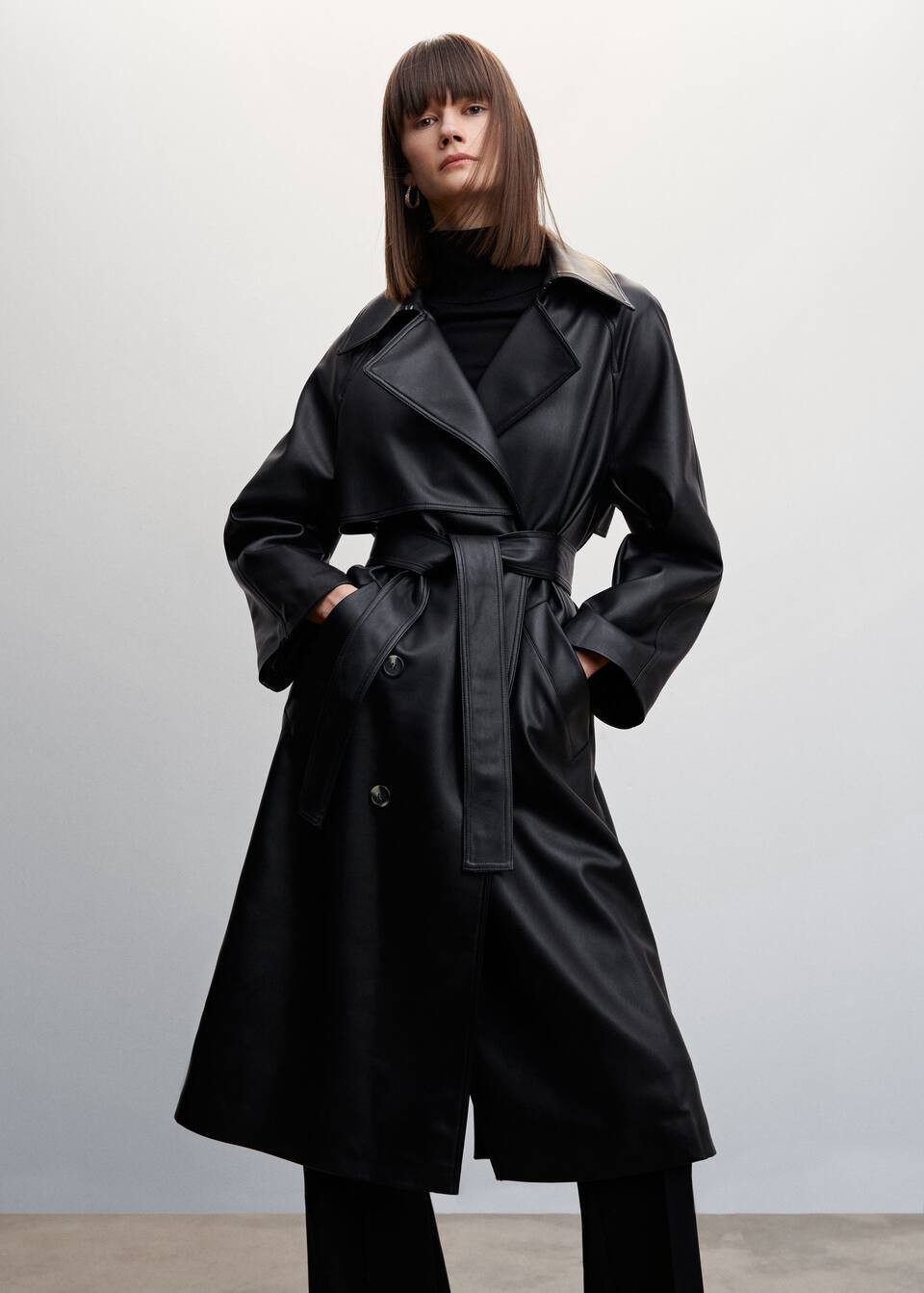 Oversize leather-effect trench coat | MANGO (UK)