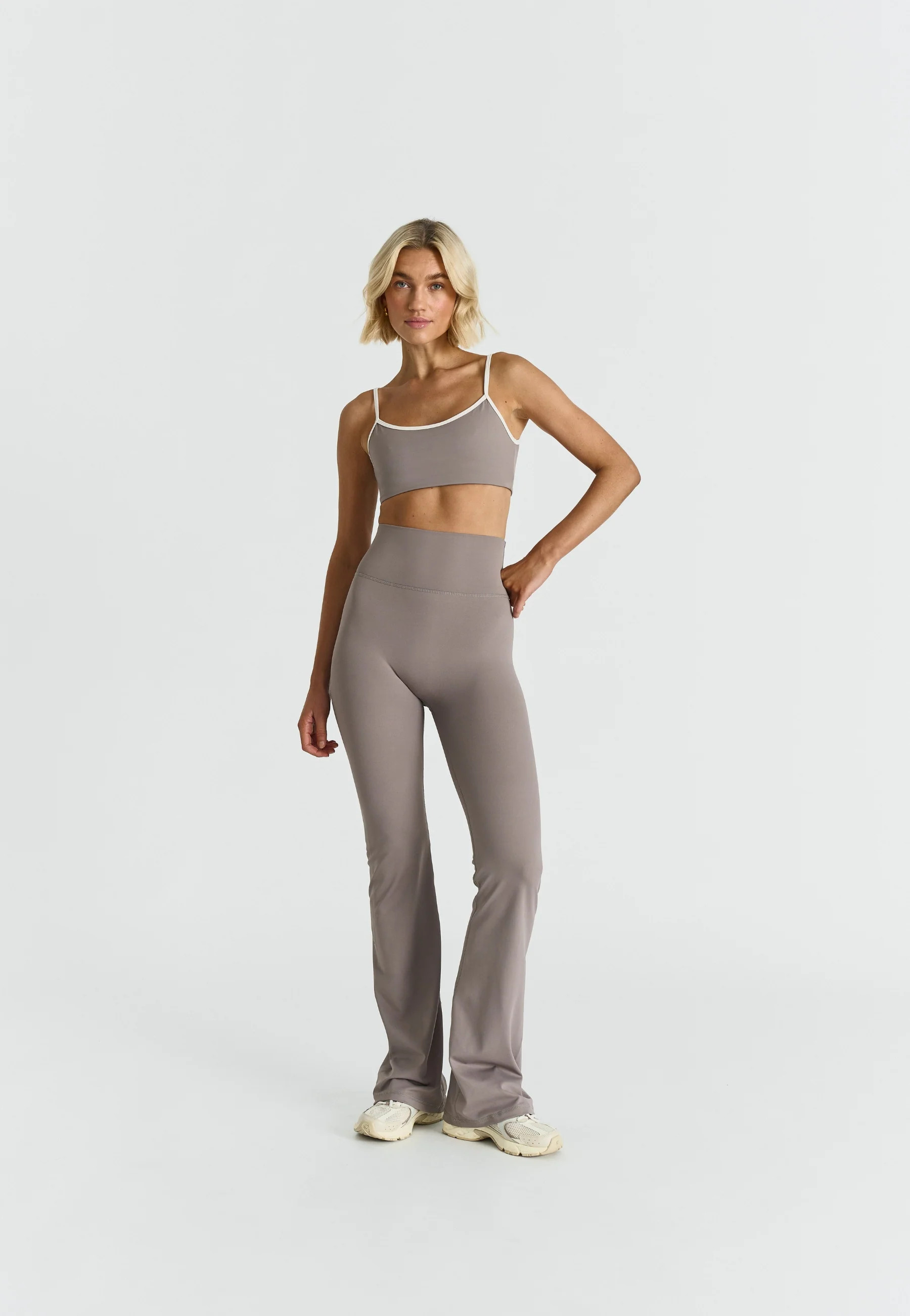 Softsculpt Flared Leggings - Clay | Sisterly Tribe