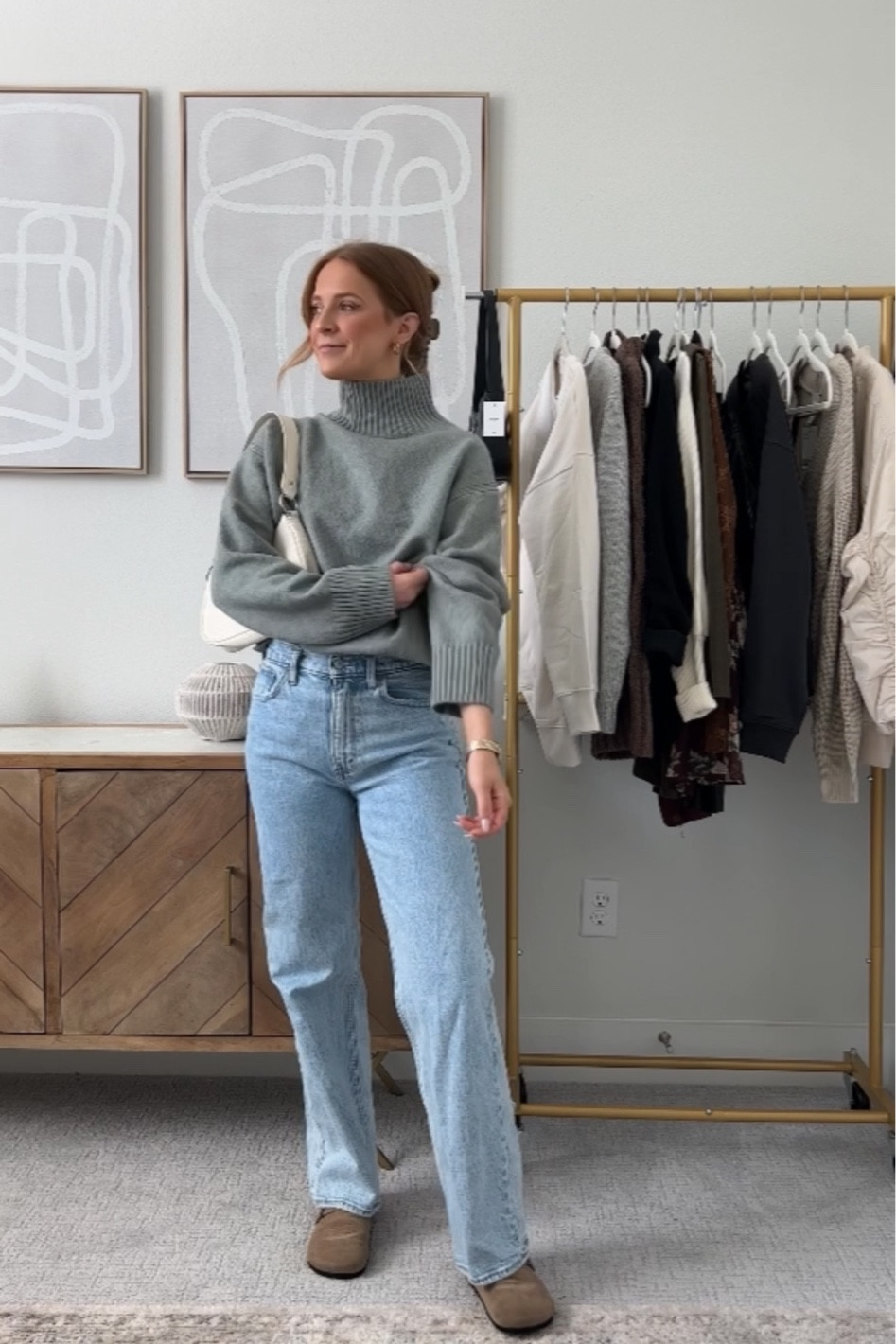 Wearing small in sweater 

Affordable fashion, H&M haul, oversized sweater, chunky sweater, sage green sweater, casual outfit, casual style, birkenstock dupes, Amazon find 