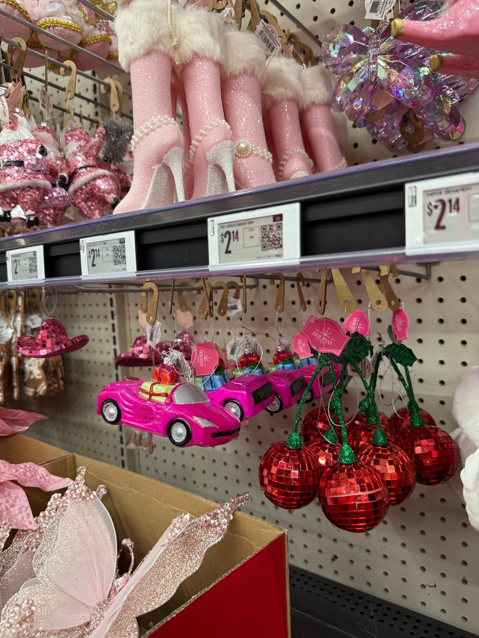 Walmart Christmas 💕✨🎀 

#LTKFindsUnder100 #LTKSeasonal #LTKU