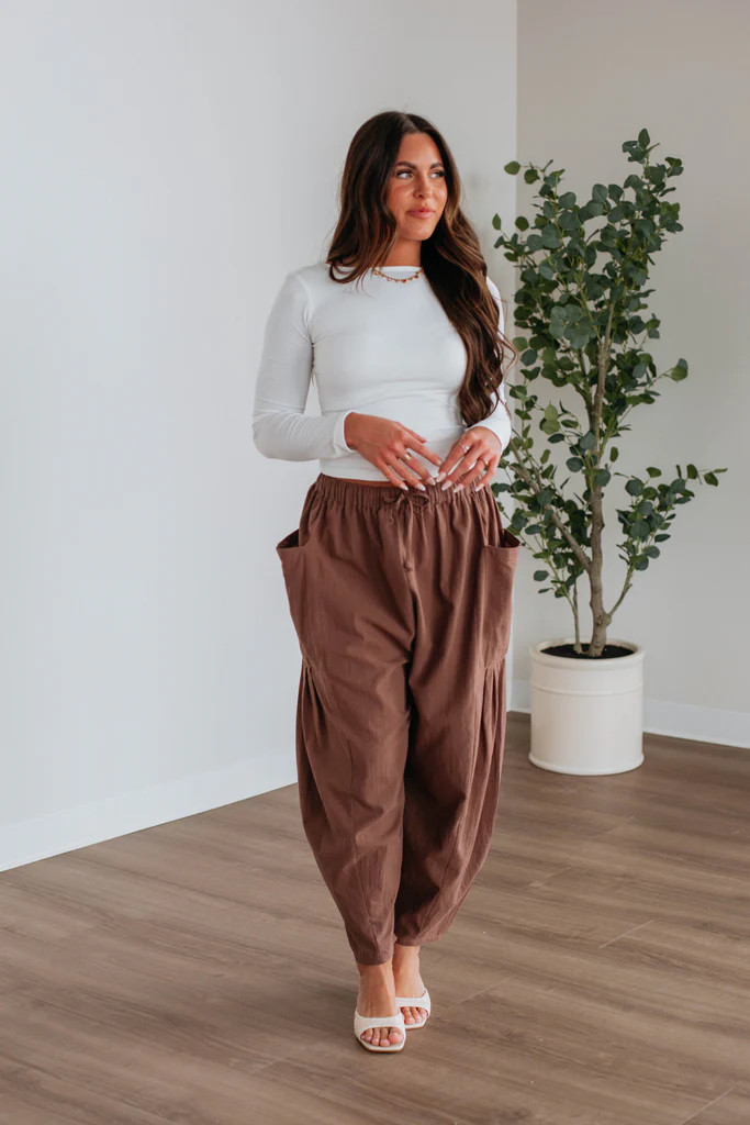 Adeera Pants - Mocha | Wild Oak Boutique