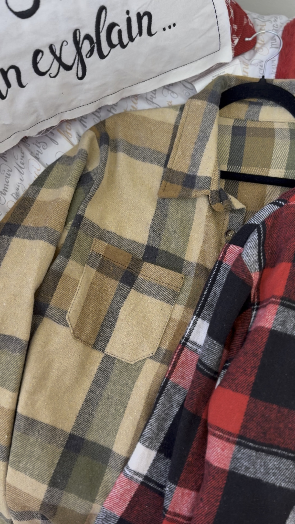 Winter flannel shirts are a must ❄️✨
Perfect for layering, running errands, school drop-offs, or cozy days at home — comfy, classic, and always in style.
I linked my favorite winter flannel finds on LTK so you can wear them all season long.

#winterflannel #flannelseason #cozystyle #layeredlooks #momuniform #everydayfashion #LTKfashion #LTKfinds #LTKsale #shoppingfavorites #onlineshopping #ShoppingWithPriiincesss #Atlantamom #AtlantaCreator #Atlantacontentcreators

#LTKWorkwear #LTKSeasonal #LTKMens