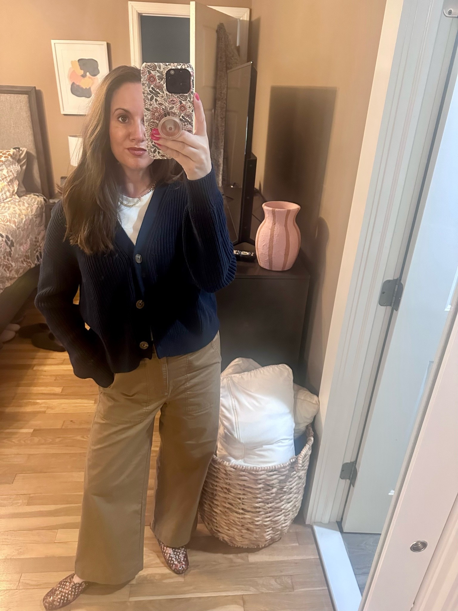 Happy Friday! Heading to a doctor appointment and since I’ve been in loungewear all week, I decided to put on something a bit nicer. I just got these #jelly flats from #SteveMadden - they’re tortoise and I loooove them.

#LTKootd #LTKOver40 #LTKWorkwear