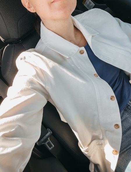 The jacket you need this spring. Perfect weight with deep pockets. Comes in so many colors. 
//
Sezane
Shacket
Spring jacket 
#momstyle
#motherhood 

#LTKstyletip #LTKSeasonal #LTKworkwear