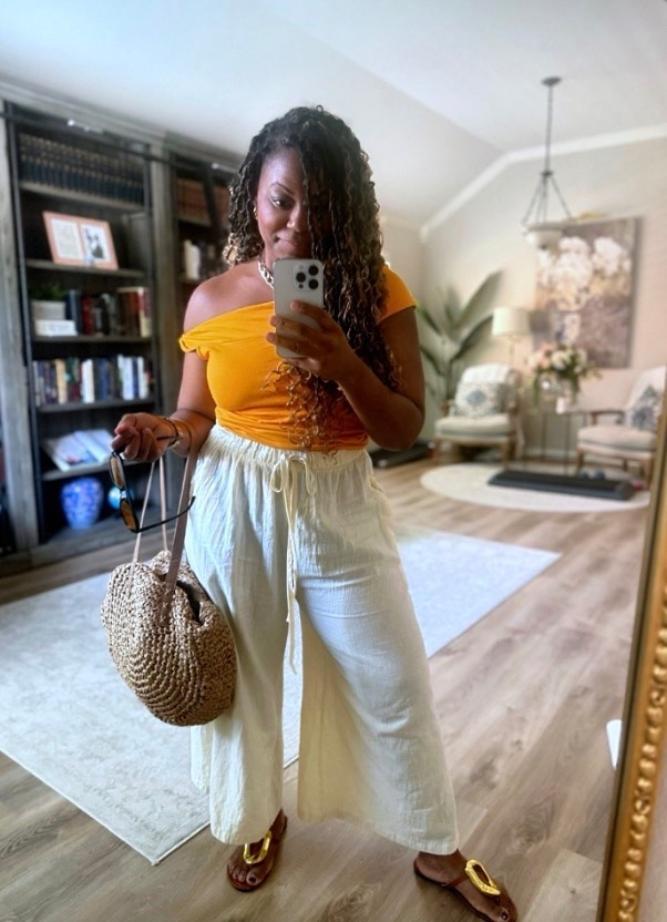 Casual Mom outfit of the day

#LTKmomlife #LTKootd