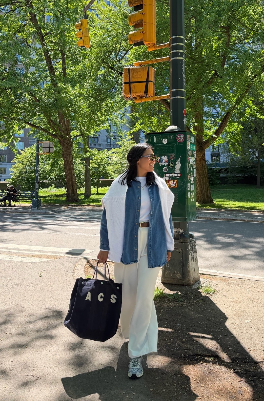 NYC day during spring is just the best !!! 🤌🏽💙🤍

#LTKootd