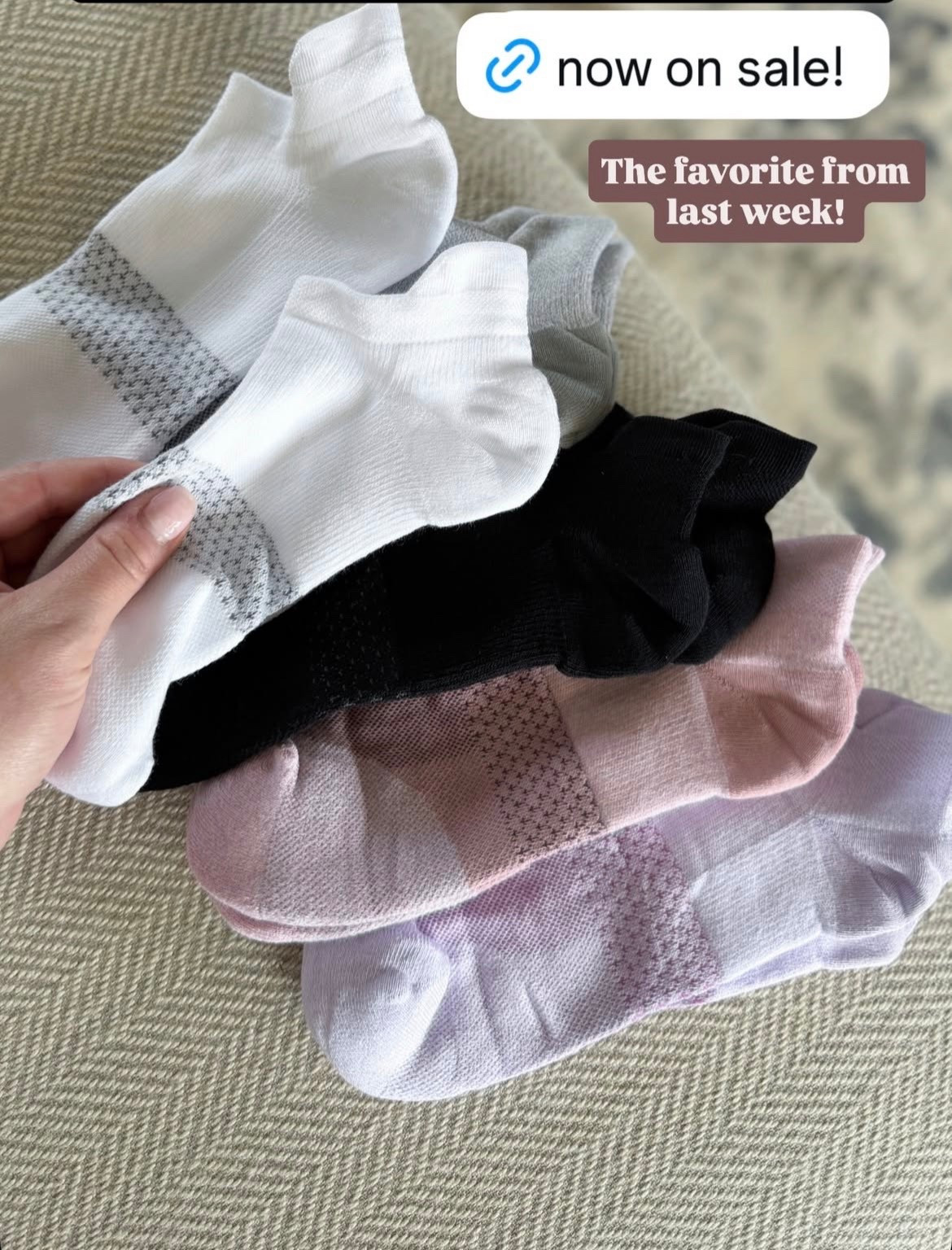 Comfy affordable socks! Top favorjtefavorite from last week! 

#LTKSeasonal #LTKgrwm #LTKootd