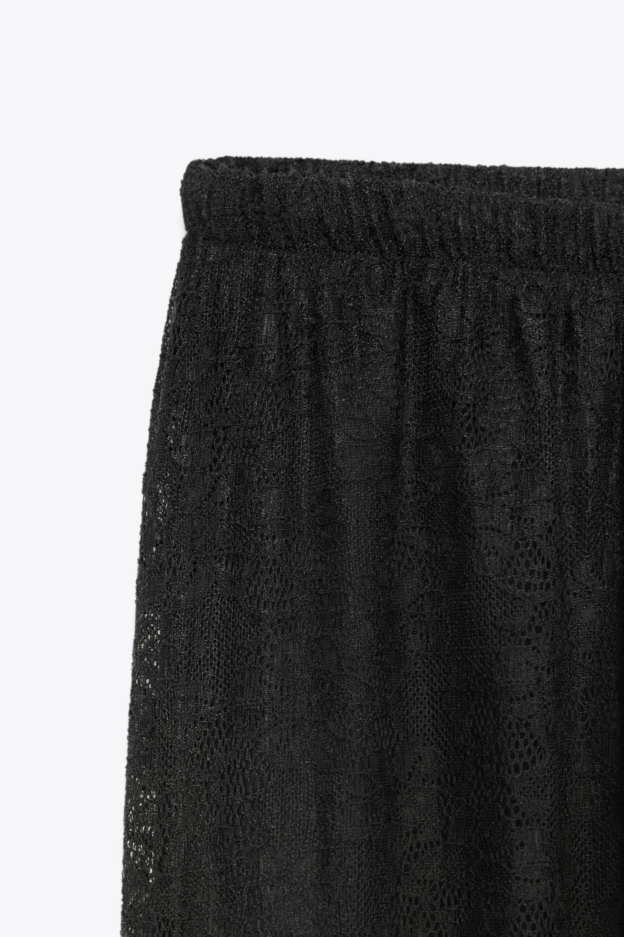 LACE BALLOON PANTS$ 49.90Black | 6050/819/800Add to cartAddHigh-waisted pants with elastic waistb... | Zara US