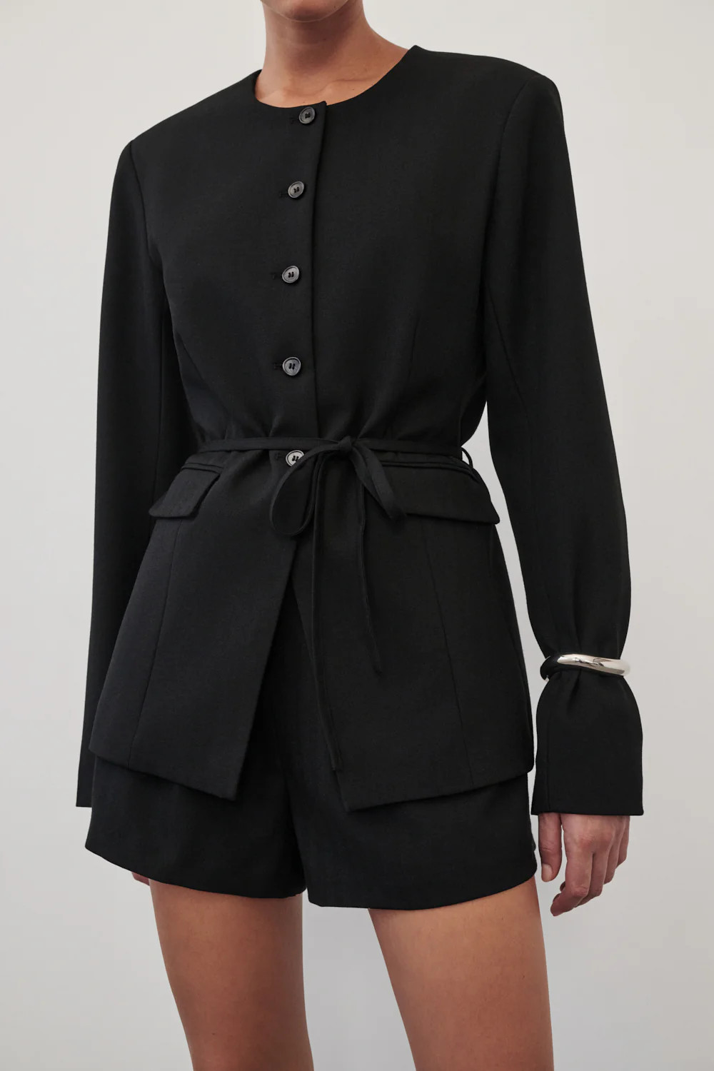 CYRUS BLACK COLLARLESS BLAZER | DISSH