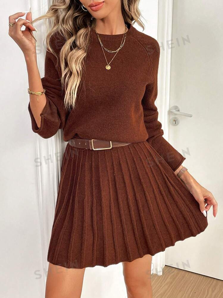 SHEIN Franclia 2pcs/Set Casual College Style Solid Color Sweater And Pleated Skirt | SHEIN