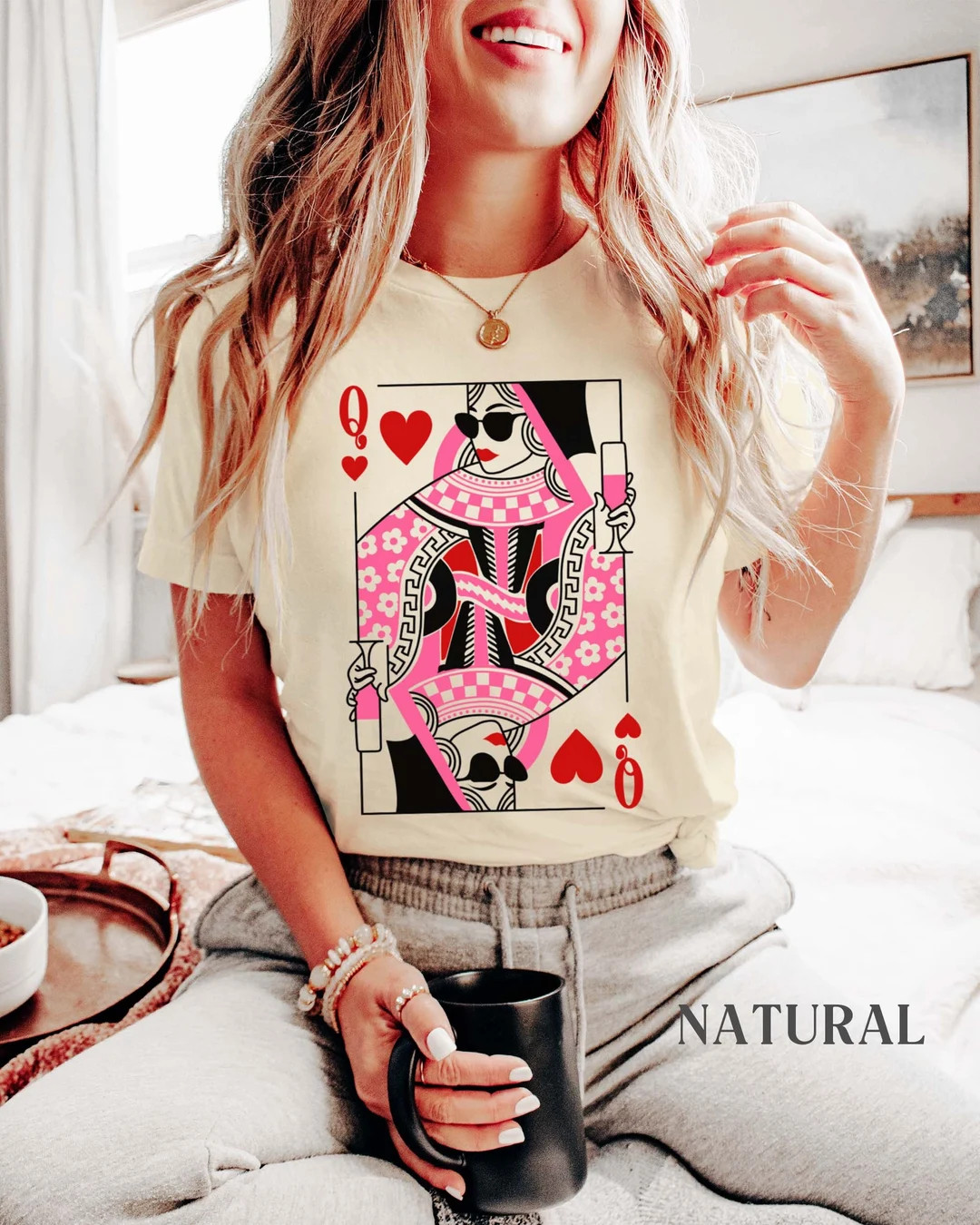 Queen of Hearts T-shirt, Mothers Day Gift for Mom, Birthday Queen, Valentines Day Heart Shirt, Ba... | Etsy (US)