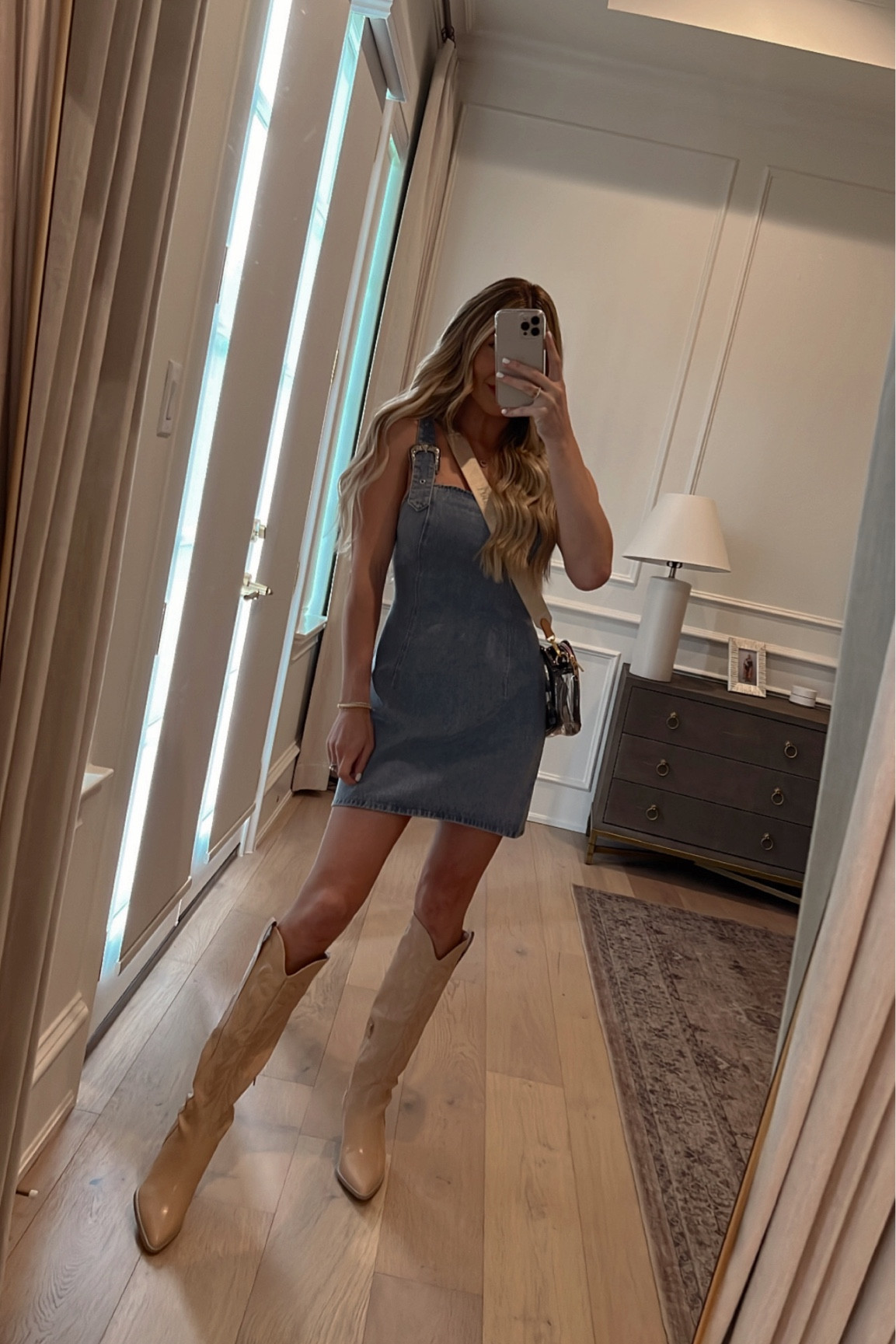 Country concert ootd. Wearing a small in the dress, 9 in the boots 🤠