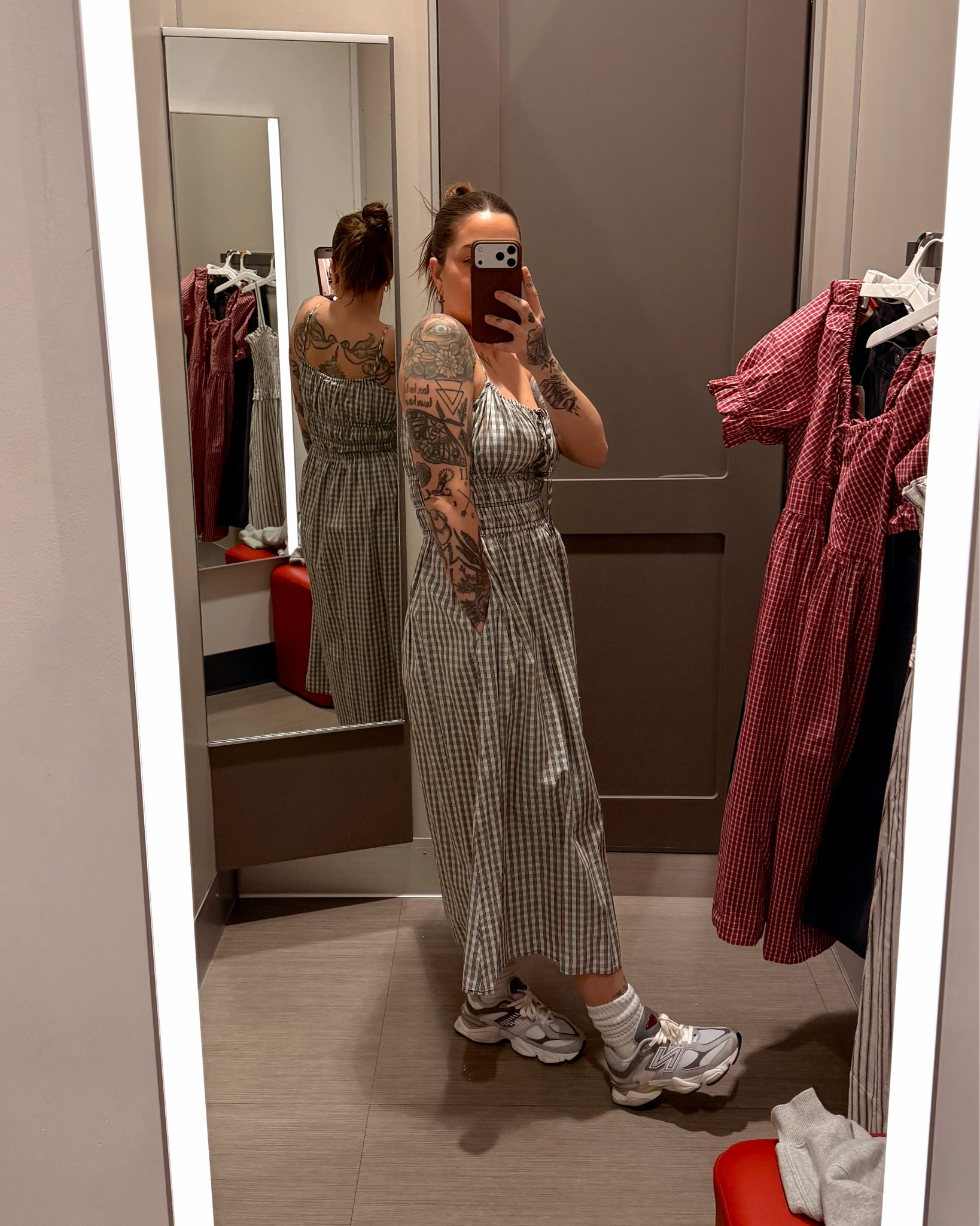 target spring (what snow storm????😜) !!! i grabbed the first dress and the black levi’s!!! GUYS these levi’s fit SO GOOD esp if you have hip dips / love handles like me!!! i PROMISE they sit in the perfect place and they’re so flattering! the denim is soft and not stiff! 

DRESS 1 - size small
JEANS - 30 x 32 
DRESS 2 - (gingham dress) size medium but should have grabbed a small
DRESS 3 - size small 

#LTKmomlife #LTKgrwm