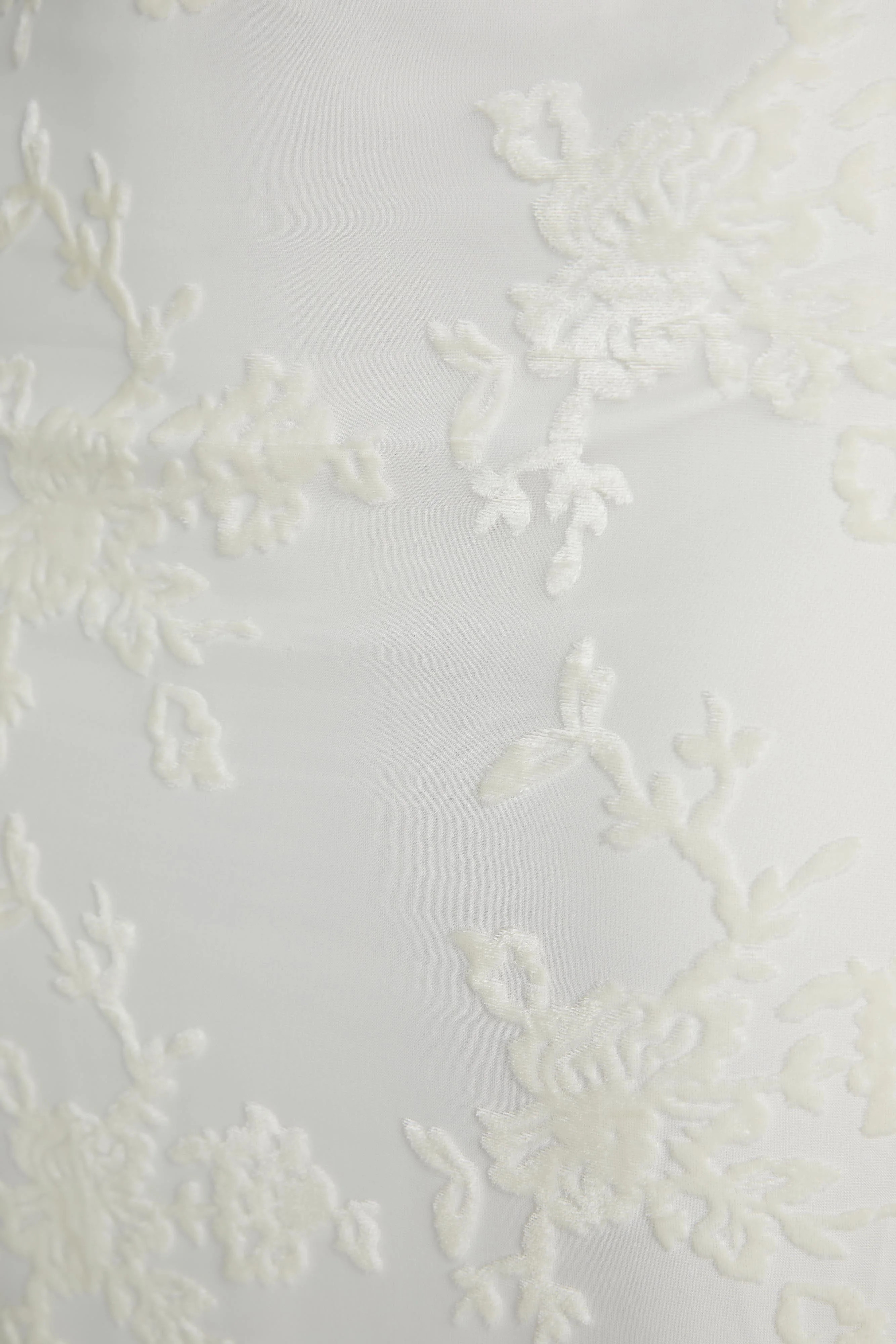 Mona Burnout Velvet Maxi Skirt - White | MESHKI US