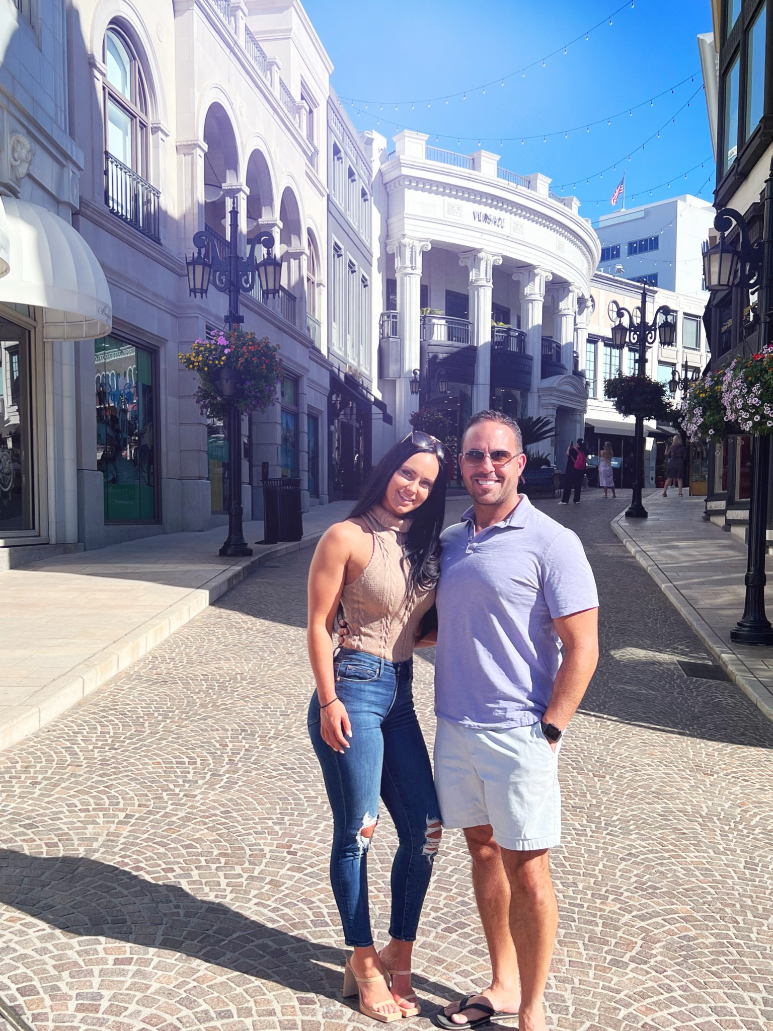 The best curvy fit jeans! I always wear the “Good Legs” style with Good American. 
Top is cheap but so adorable! And these shoes go with EVERYTHING  

#LTKunder50 #LTKshoecrush #LTKcurves