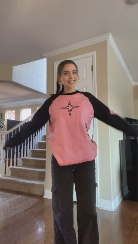 Casual school ootd! 

T-shirt is Aelfric Eden, code Sequins25 for $$ off. 
Size down 1/2 in shoes.
Jeans are true to size.

streetwear outfits / streetwear style / cargo jeans outfits / black jeans outfits / black cargo jeans outfits / Baggy jeans / baggy jeans outfit / baggy pants / low rise baggy jeans outfits / College outfits / college fashion / college class outfits / high school outfits / Hollister jeans / Hollister / trendy outfits / trending shoes / trending sneakers / black converse outfits 

 #LTKSeasonal #LTKU #LTKFindsUnder50