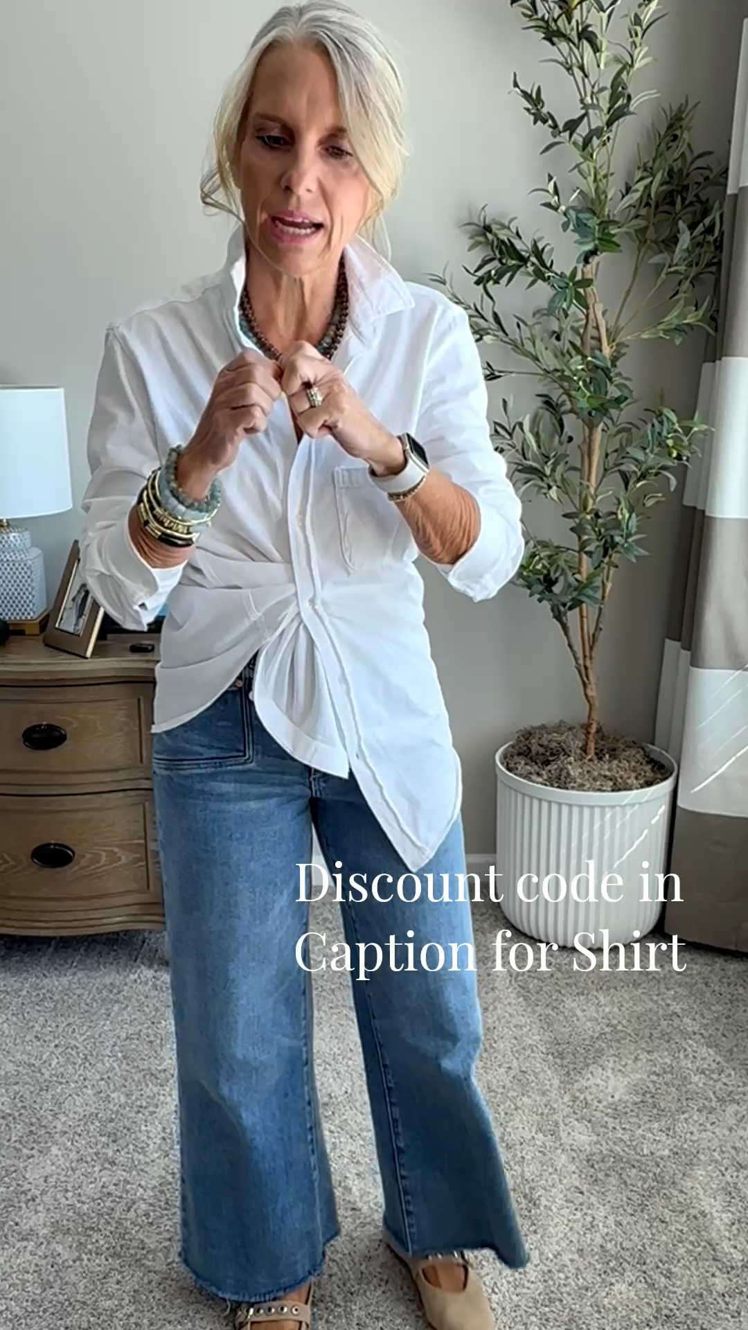 Use code CHEERS for 15% off Frank & Eileen. Wearing small short and 27 jeans.