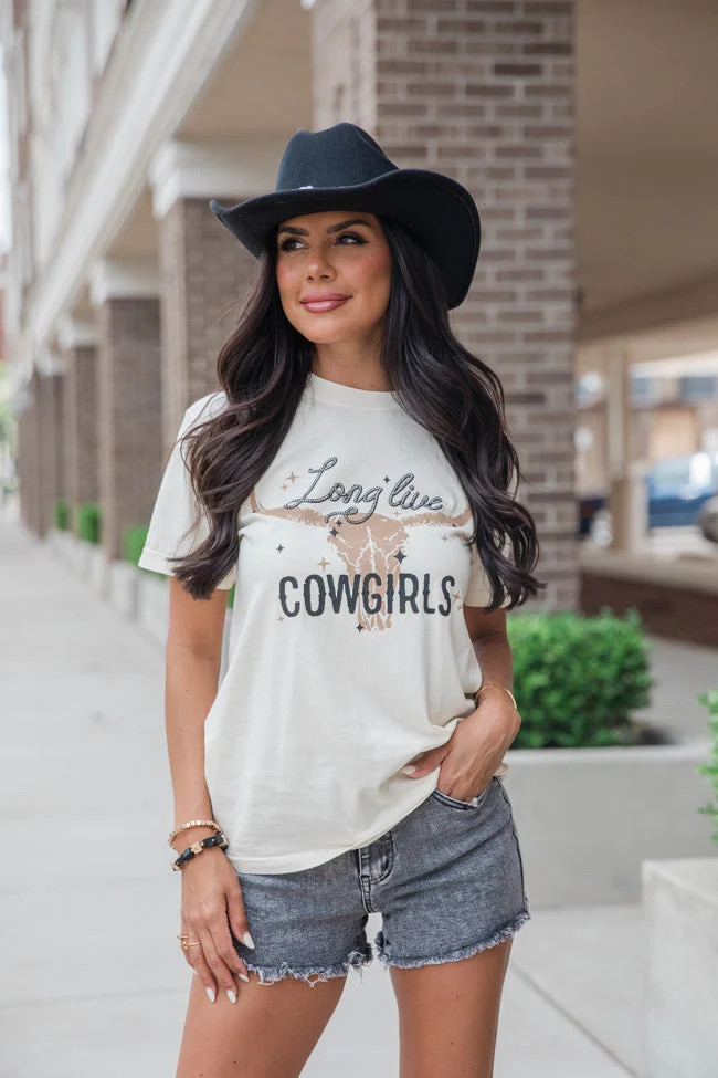 Long Live Cowgirls Ivory Comfort Colors Graphic Tee | Pink Lily