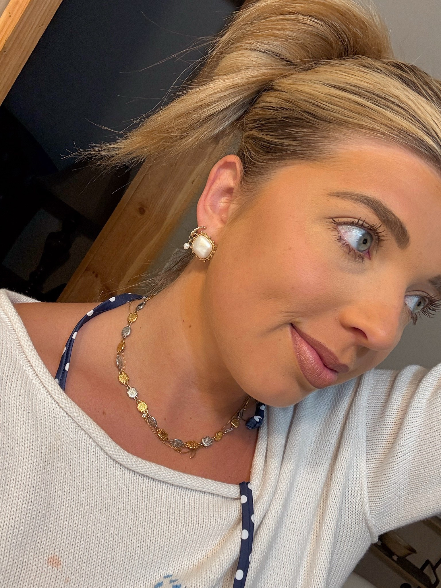 Simple makeup after a boat day🚤

#LTKMothersDay #LTKgrwm #LTKBeauty