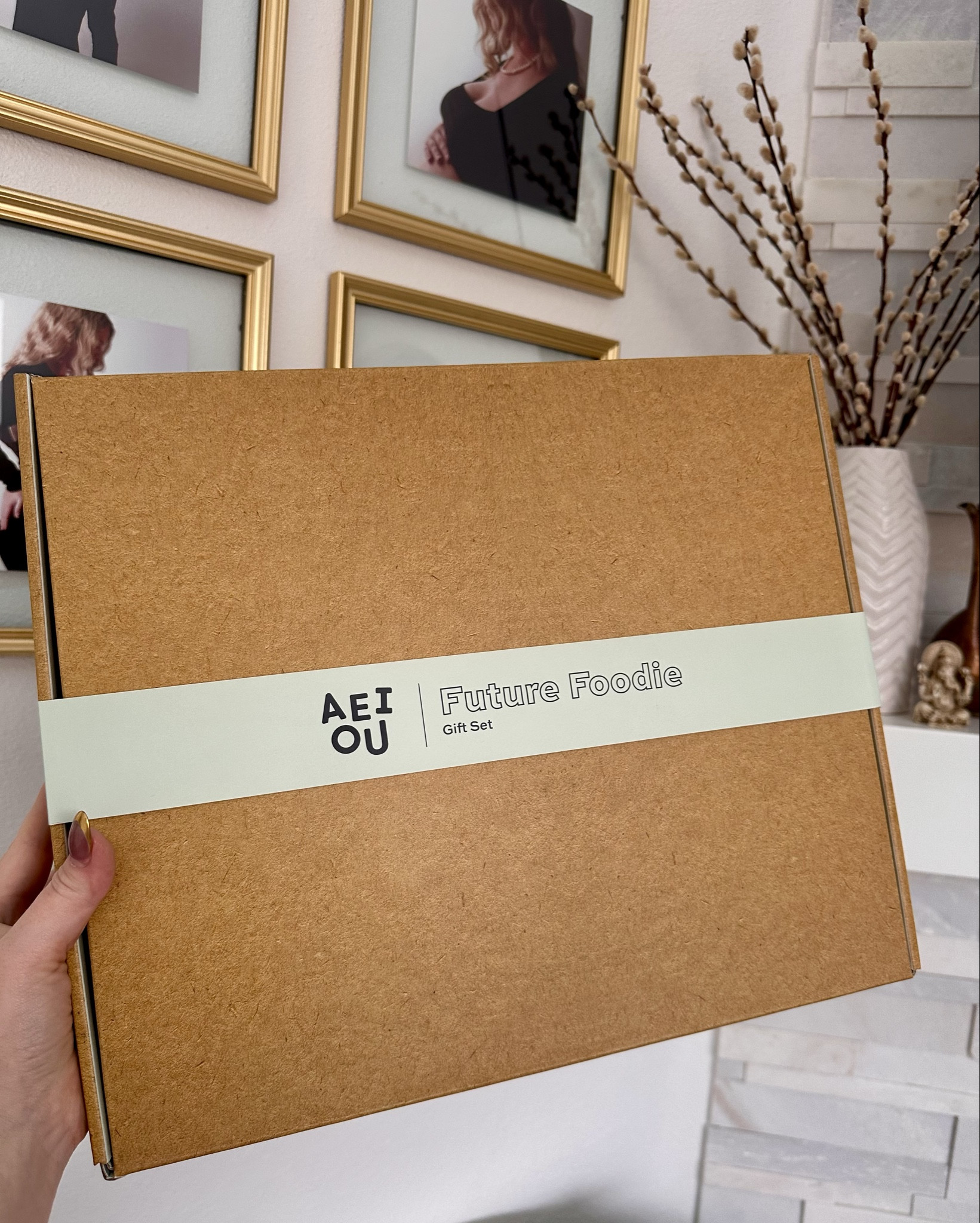 I can’t believe our baby girl is already 6 months old, which means we’re starting solids! 🥲 For expecting moms or moms about to start solids like me, this foodie set with all the essentials baby needs is a great addition.

Although I can't link this exact set, I’ve linked a comparable one. What I love about this set is it includes a bowl, plate, spoons, training cup, and bib—all made of 100% food-grade silicone with suction cups underneath the bowl and plate to help prevent messes! 

#LTKKids #LTKmomlife #LTKBaby