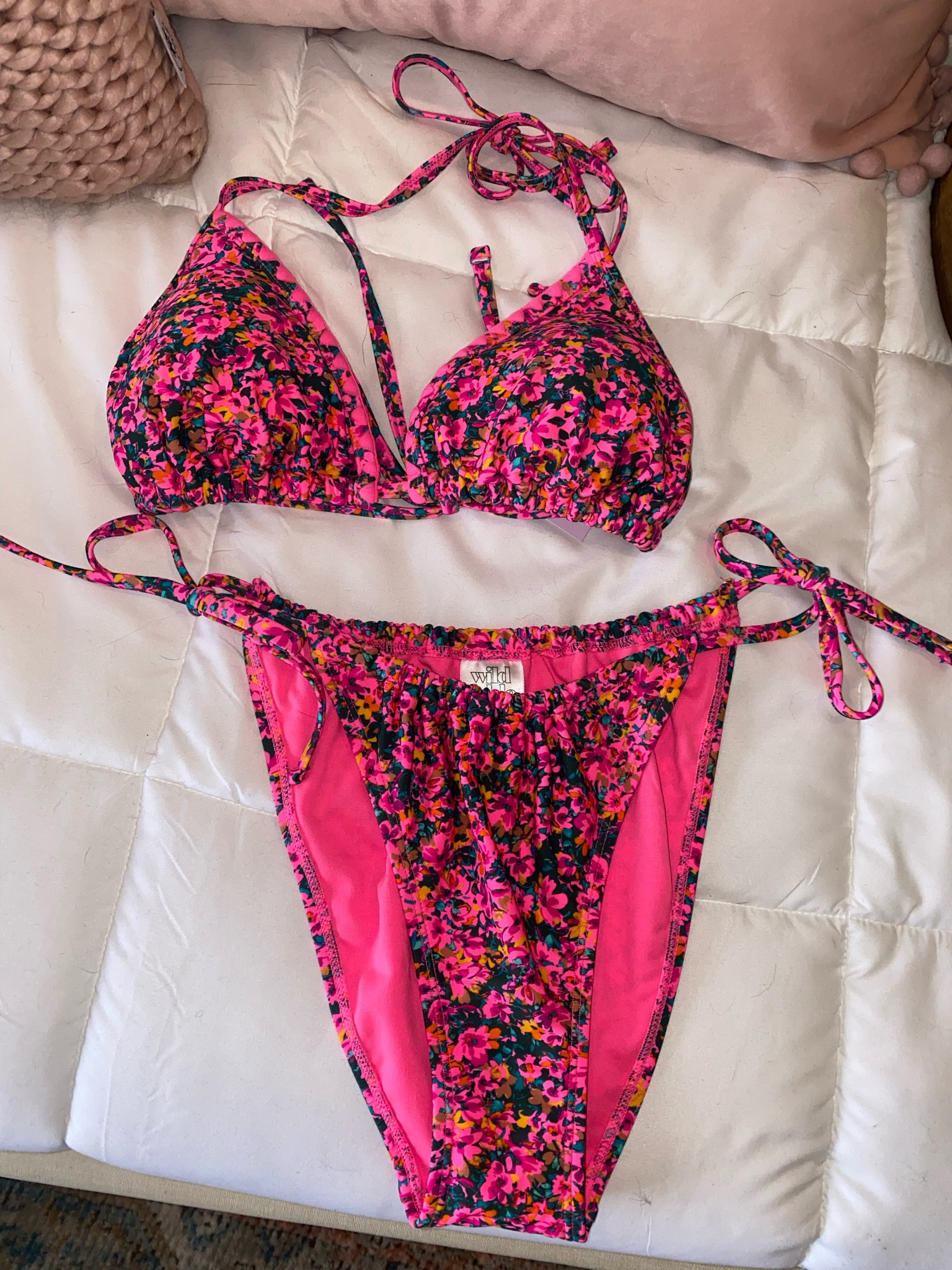 This swimsuit!!!!!
So good. Wearing a small in both 


#LTKswim #LTKtravel #LTKstyletip