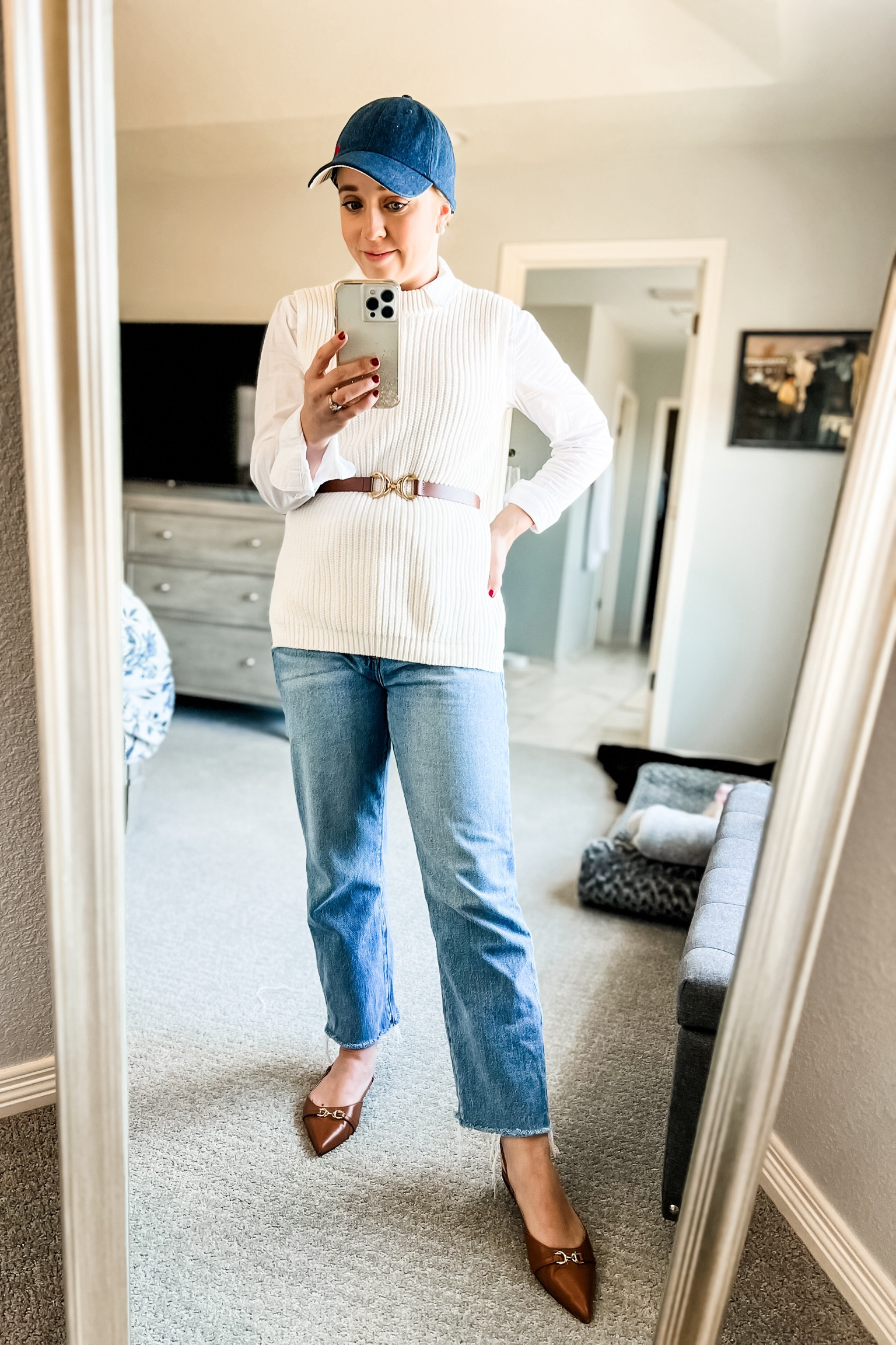 Straight jeans and flats fit true to size. Linking similar sweater vests. 

Petite jeans. Women jeans. Petite outfit. Straight jeans. Casual outfit. Mom outfit. 

#LTKSeasonal #LTKsalealert