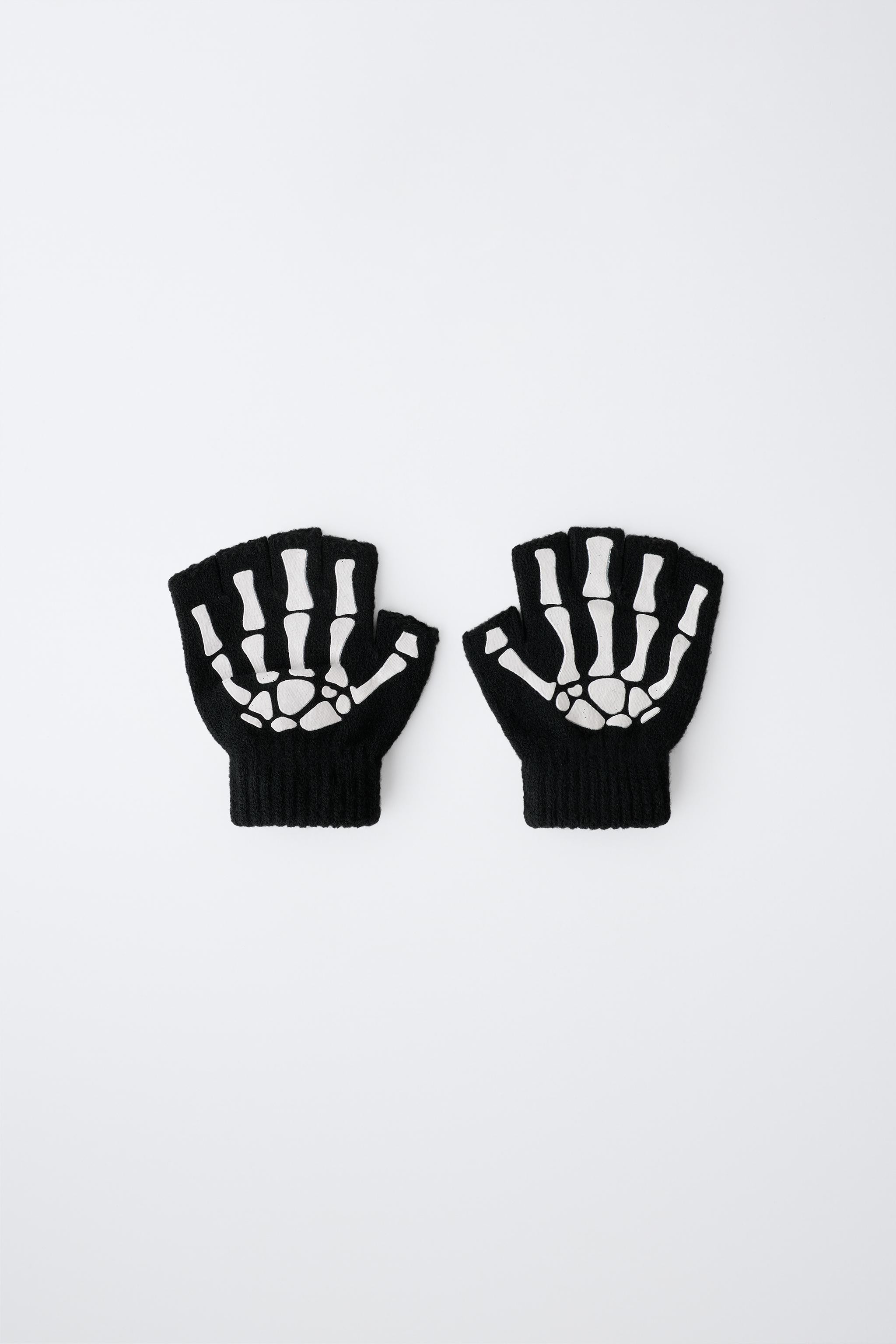 SKELETON COSTUME MITTENS | Zara UK
