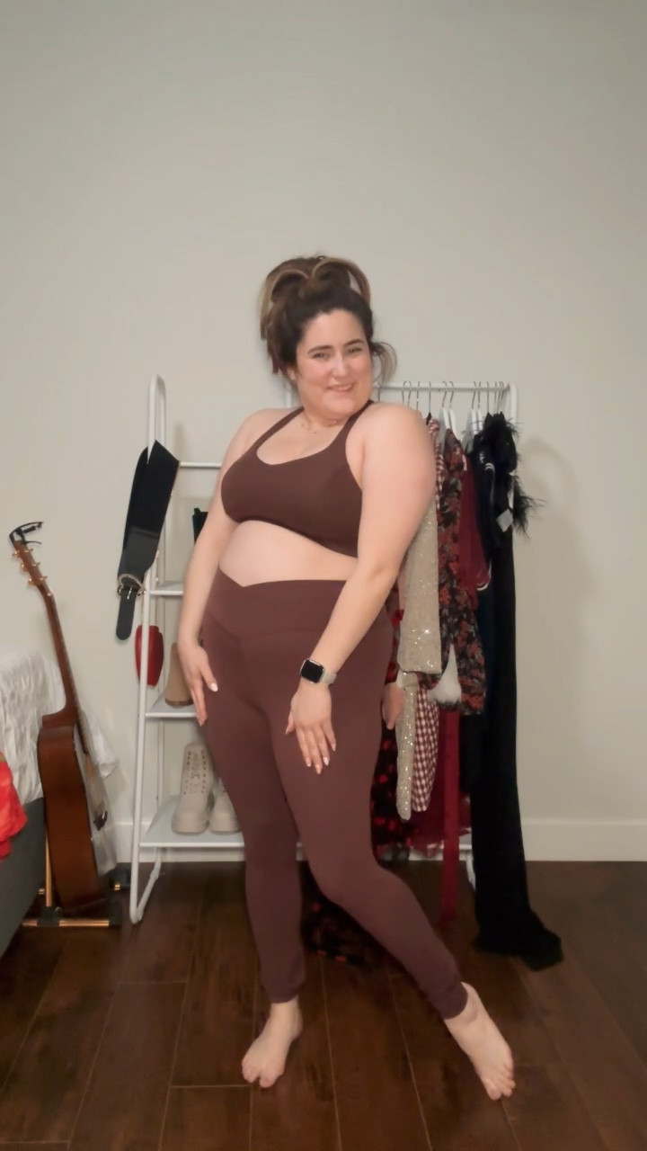 Workout for, look for less, Amazon fashion, brown, neutrals curvy fitness 

#LTKcurves #LTKfit #LTKU