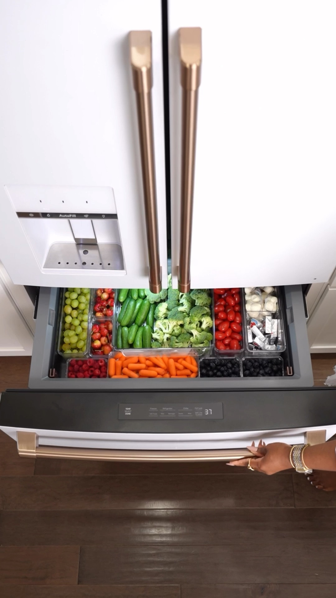 A salad bar at home ?!!! Brilliant 🤩 sharing all the bins I used to store my fruits and veggies in the fridge at home. Fridge organizer, fruits and veggies storage 

#LTKfoodie #LTKHome #LTKmomlife