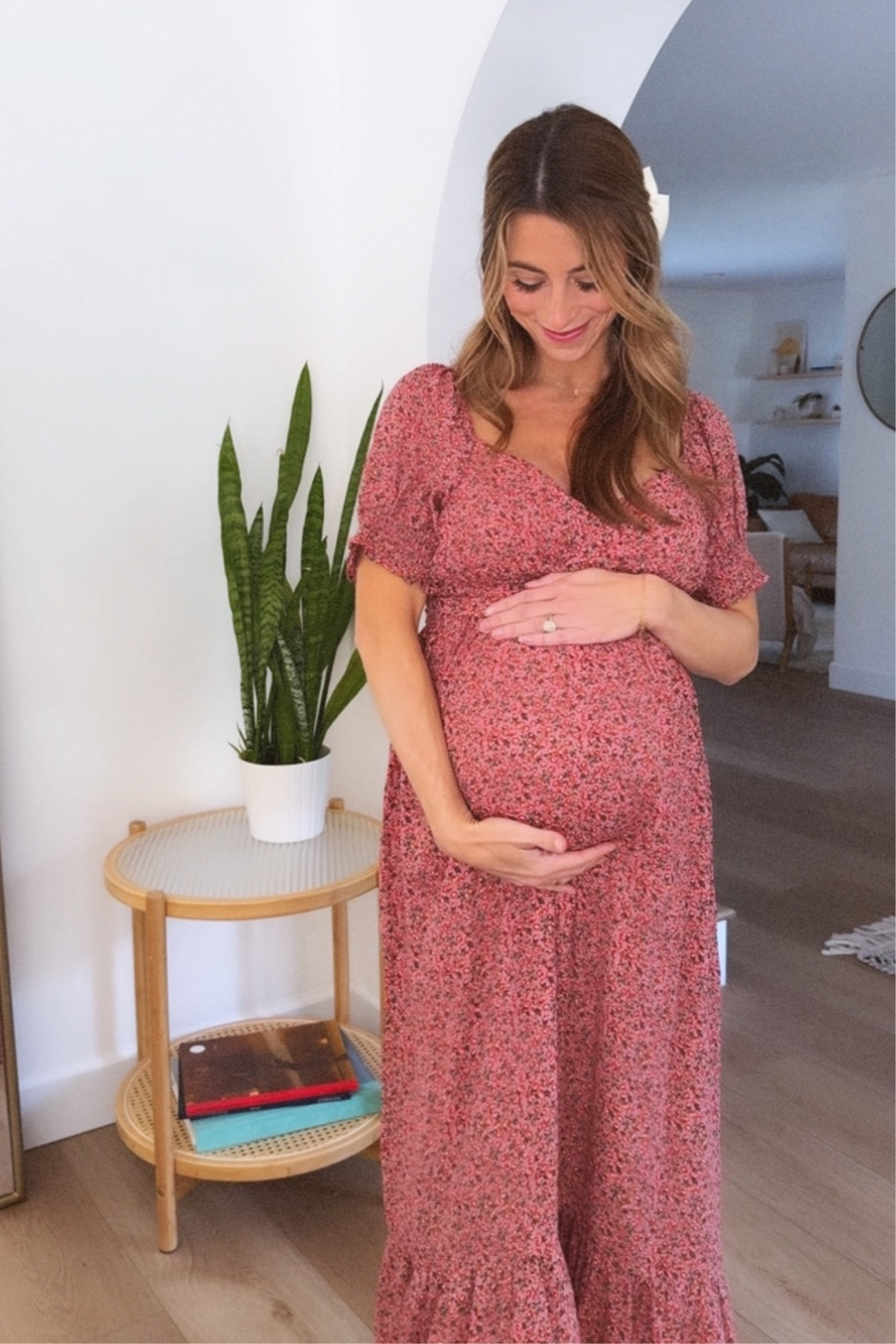 Such a pretty spring dress & i love the fit on the bump. Its dainty & feminine 🩷

Spring dress, floral dress, maternity dress, pregnancy, pregnancy outfit 

#LTKbump #LTKstyletip #LTKSeasonal