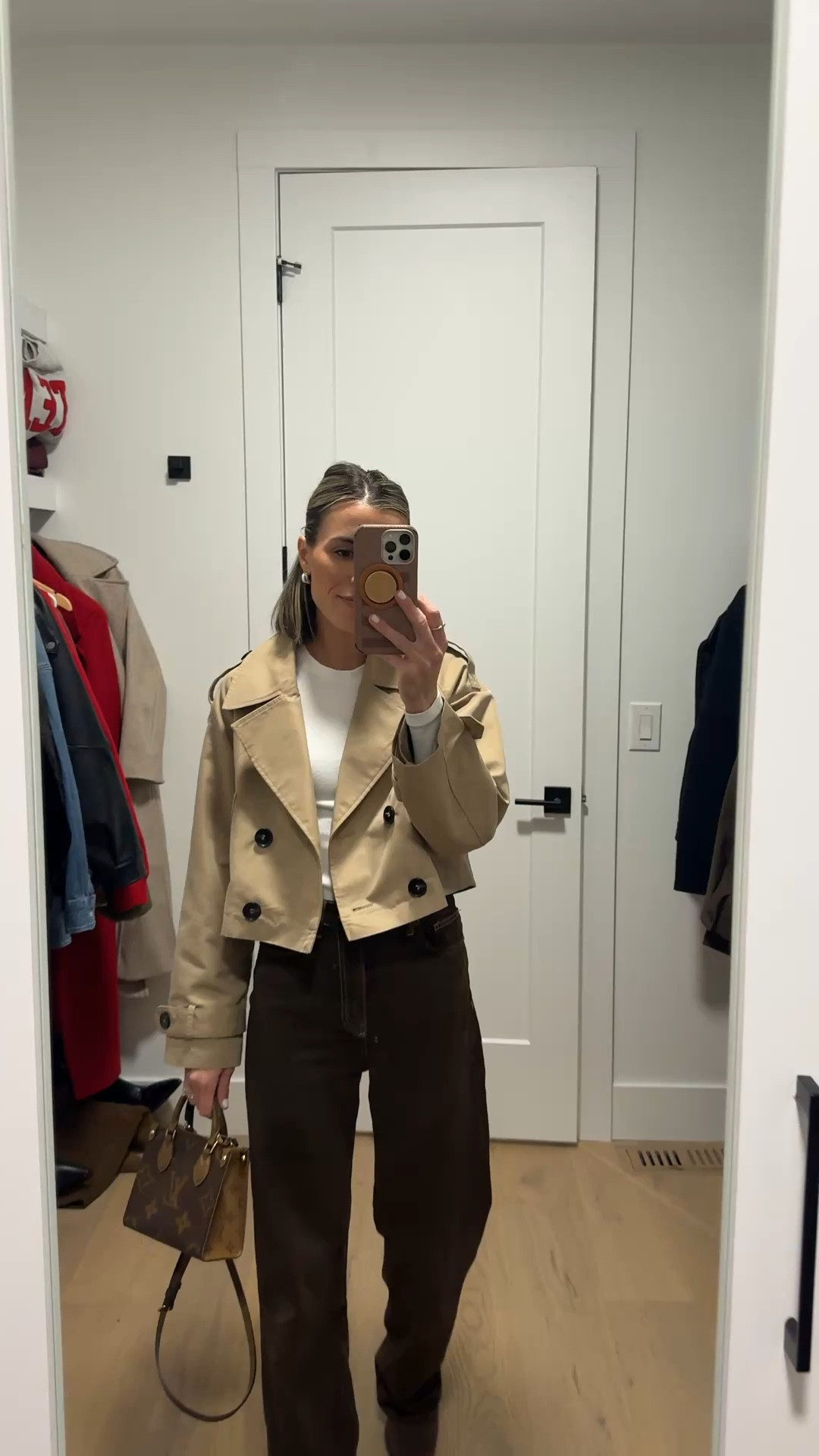 Trench size small
Jeans 25 (run big) 

#LTKgrwm #LTKootd