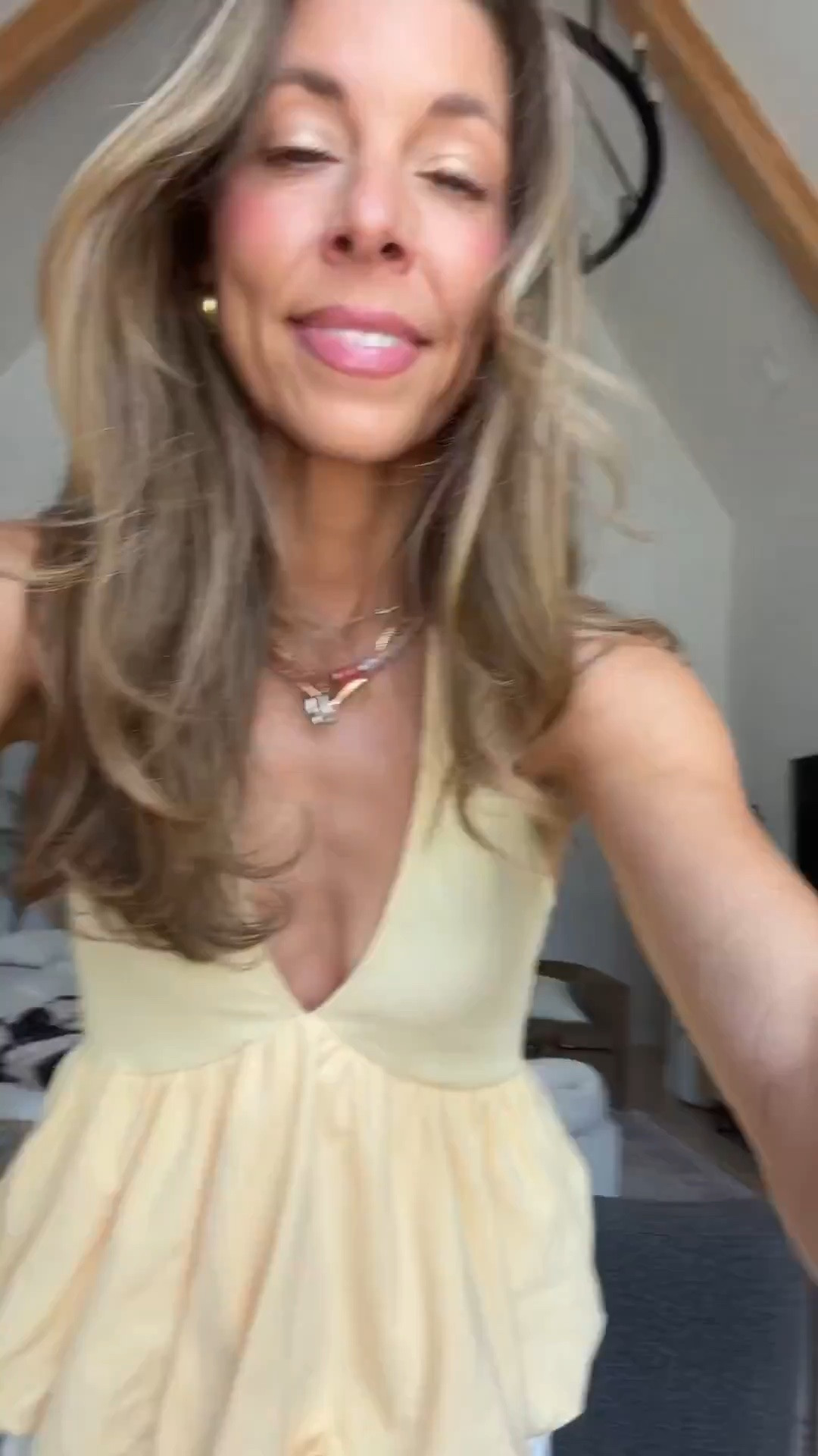 Cutest yellow halter!

#LTKgrwm #LTKdayinmylife #LTKootd