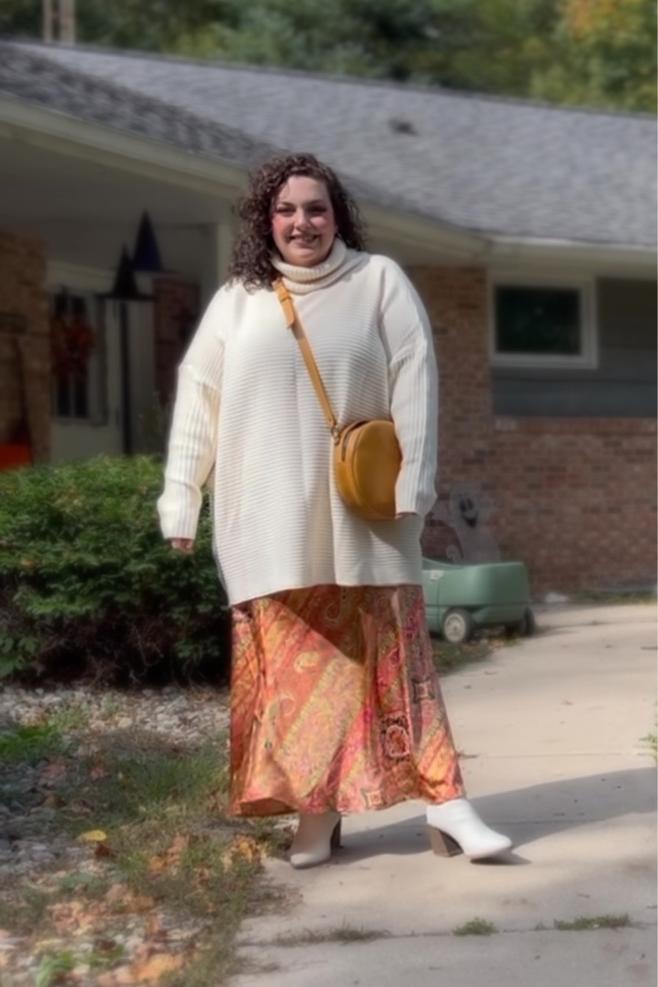 Cozy fall sweater and skirt combo 🧡

#LTKfindsunder50 #LTKstyletip #LTKplussize