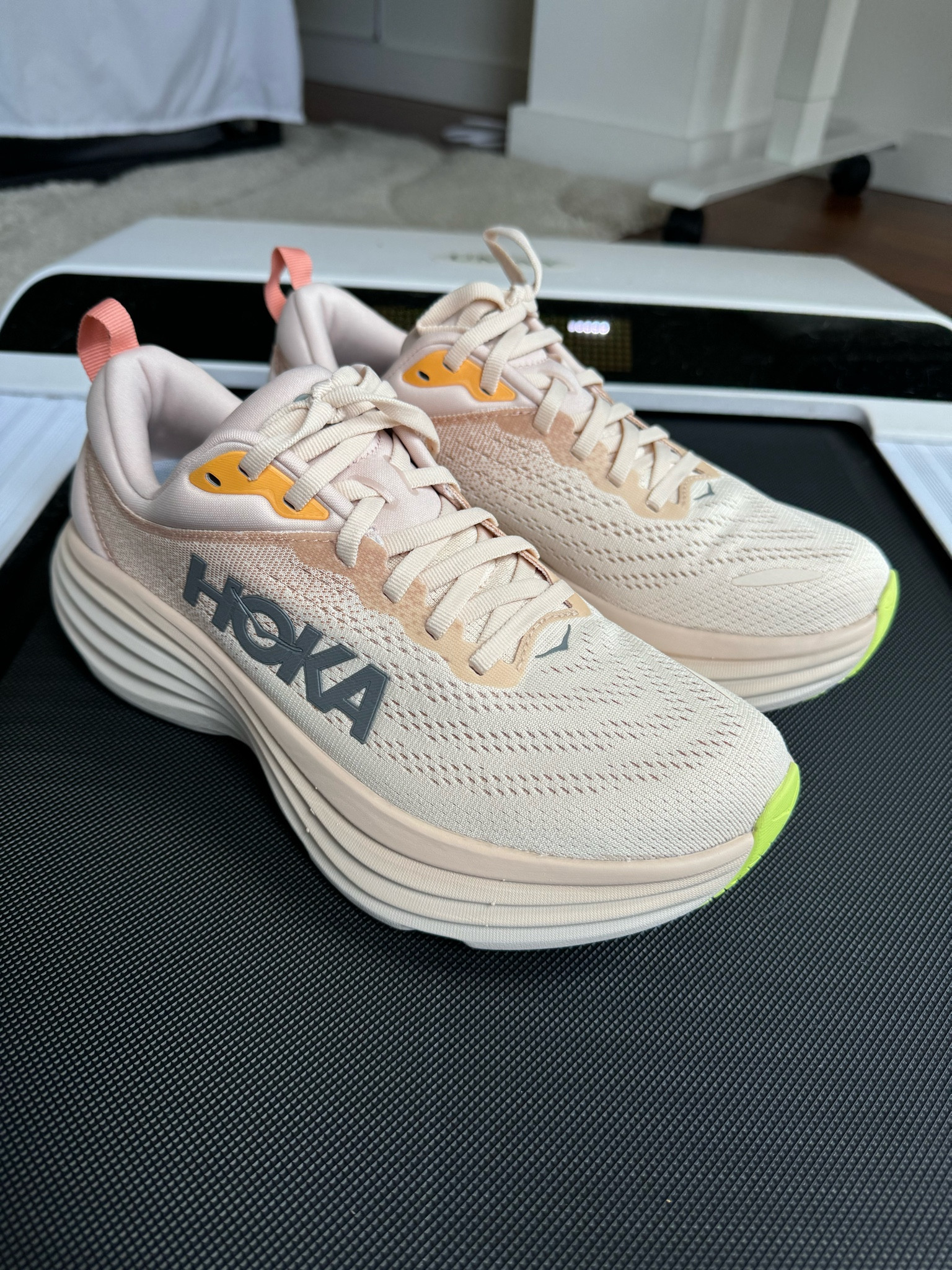 new hokas! bondi8 #hoka #homabondi8 