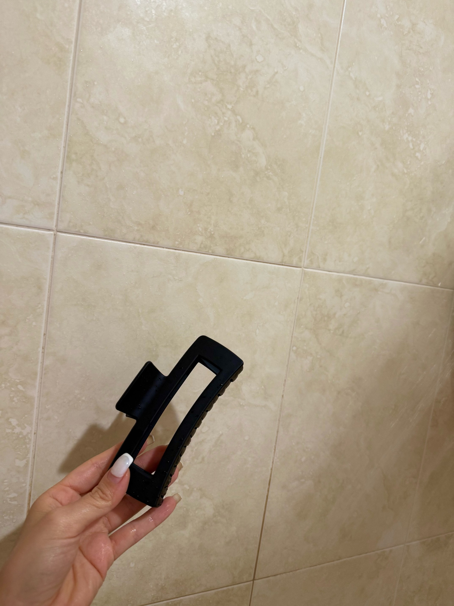 Huge claw clip!

#LTKBeauty #LTKGiftGuide #LTKStyleTip
