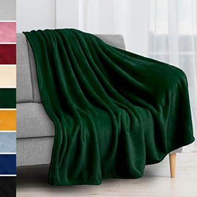 PAVILIA Fleece Blanket Throw | Super Soft, Plush, Luxury Flannel Throw | Lightweight Microfiber B... | Amazon (US)